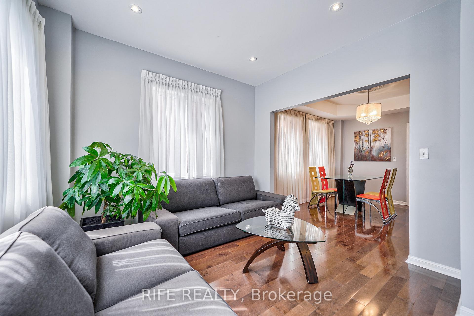 Photo 26 of 178 Town Centre Boulevard, Markham, Unionville — HOMEH