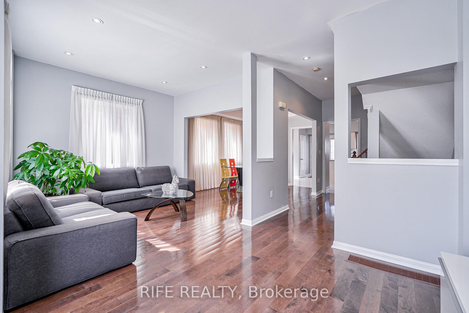 Photo 28 of 178 Town Centre Boulevard, Markham, Unionville — HOMEH