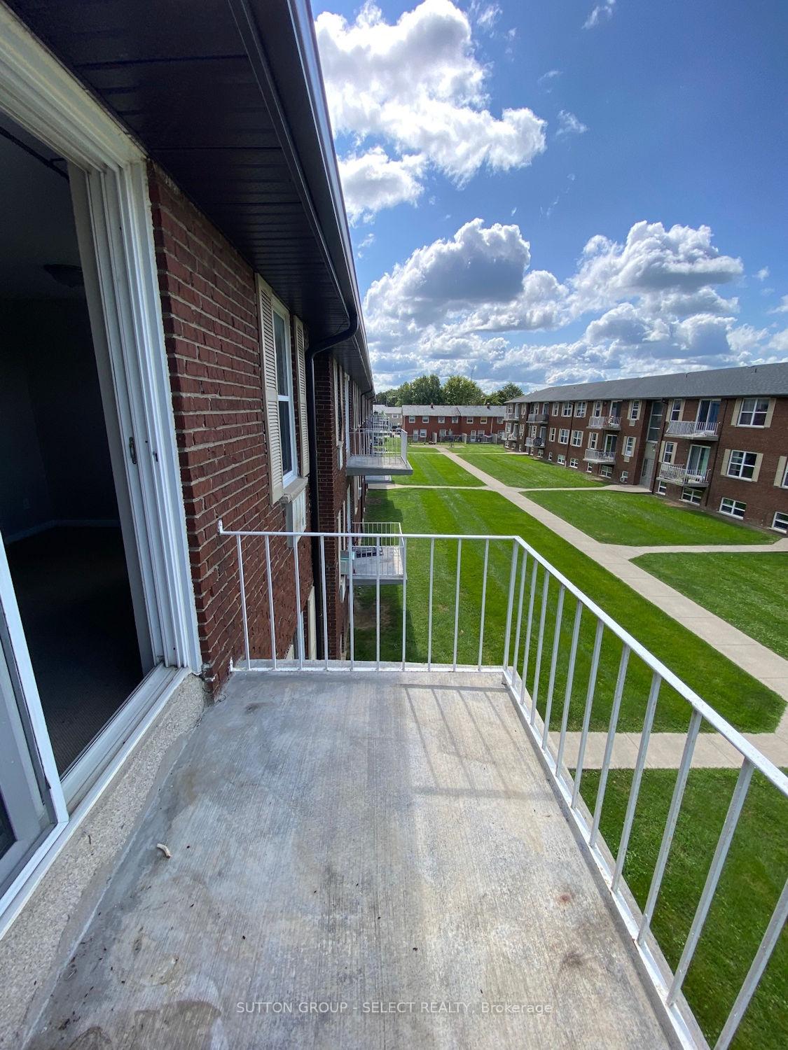 Photo 17 of Unit 632, 118 Riverview Drive, Chatham-Kent, SW — HOMEH