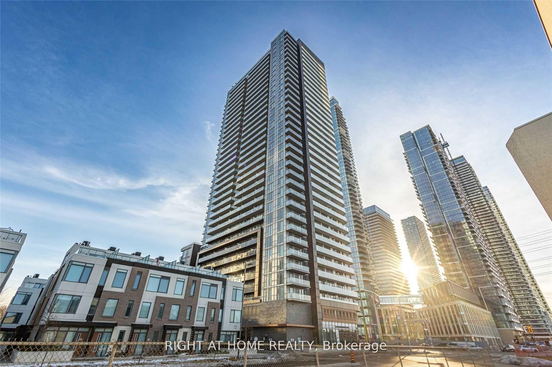 Photo 2 of Unit 218, 7895 Jane Street, Vaughan, Concord — HOMEH