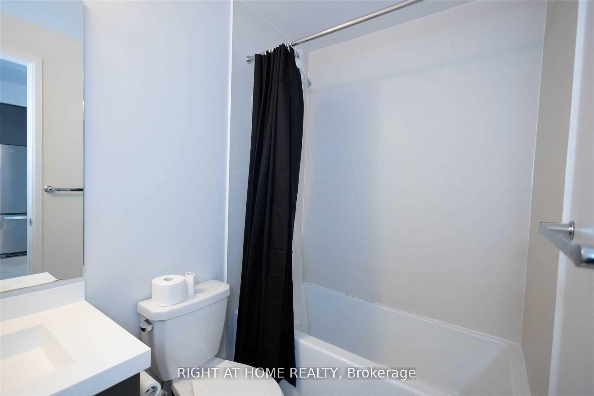 Photo 17 of Unit 218, 7895 Jane Street, Vaughan, Concord — HOMEH