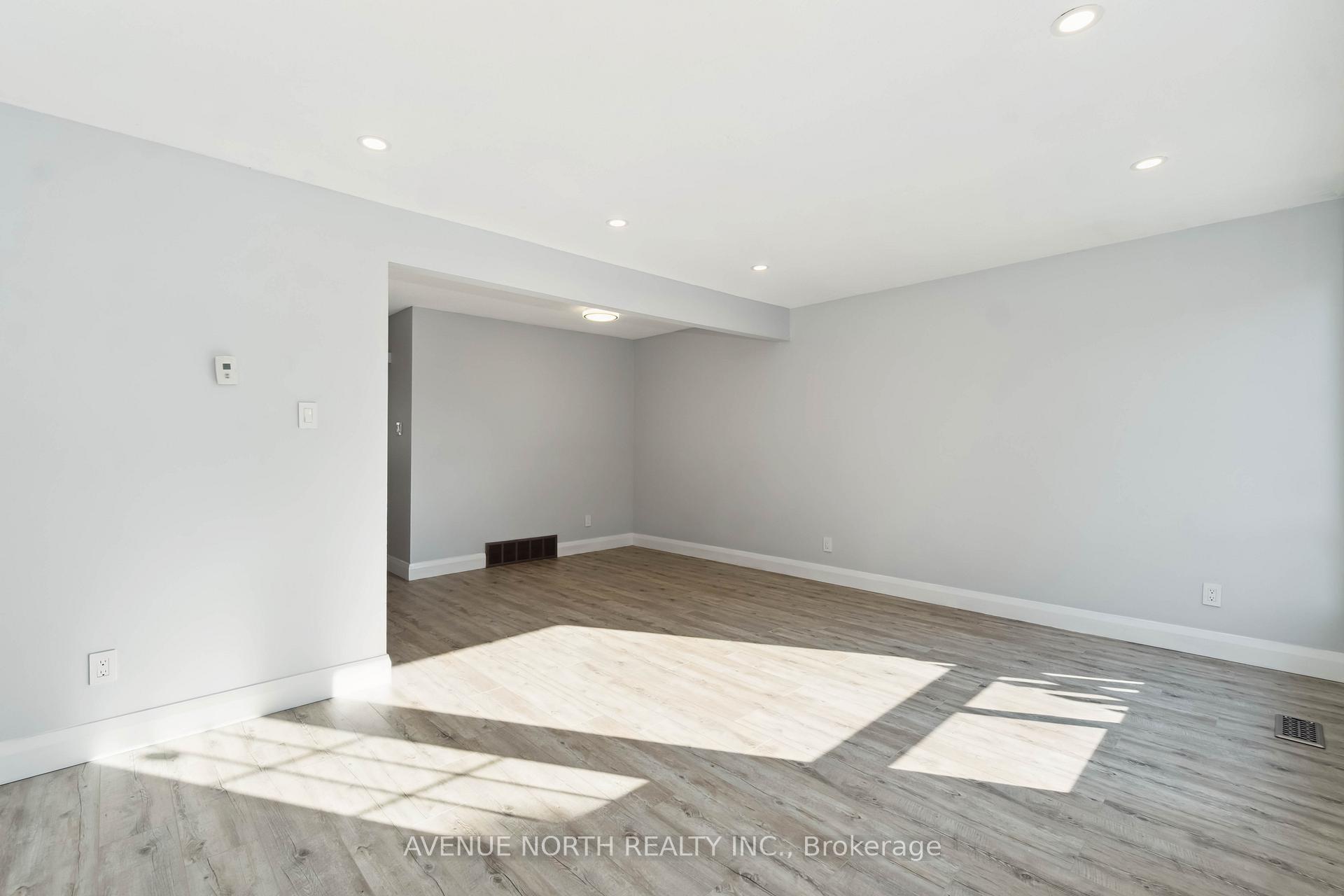 Photo 9 of Unit 7, 3089 Quail Drive, Ottawa, Sawmill Creek/Timbermill — HOMEH