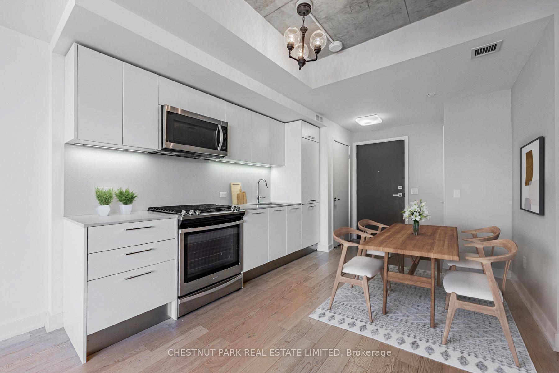 Photo 3 of Unit 605, 665 Kingston Road, Toronto, The Beaches — HOMEH