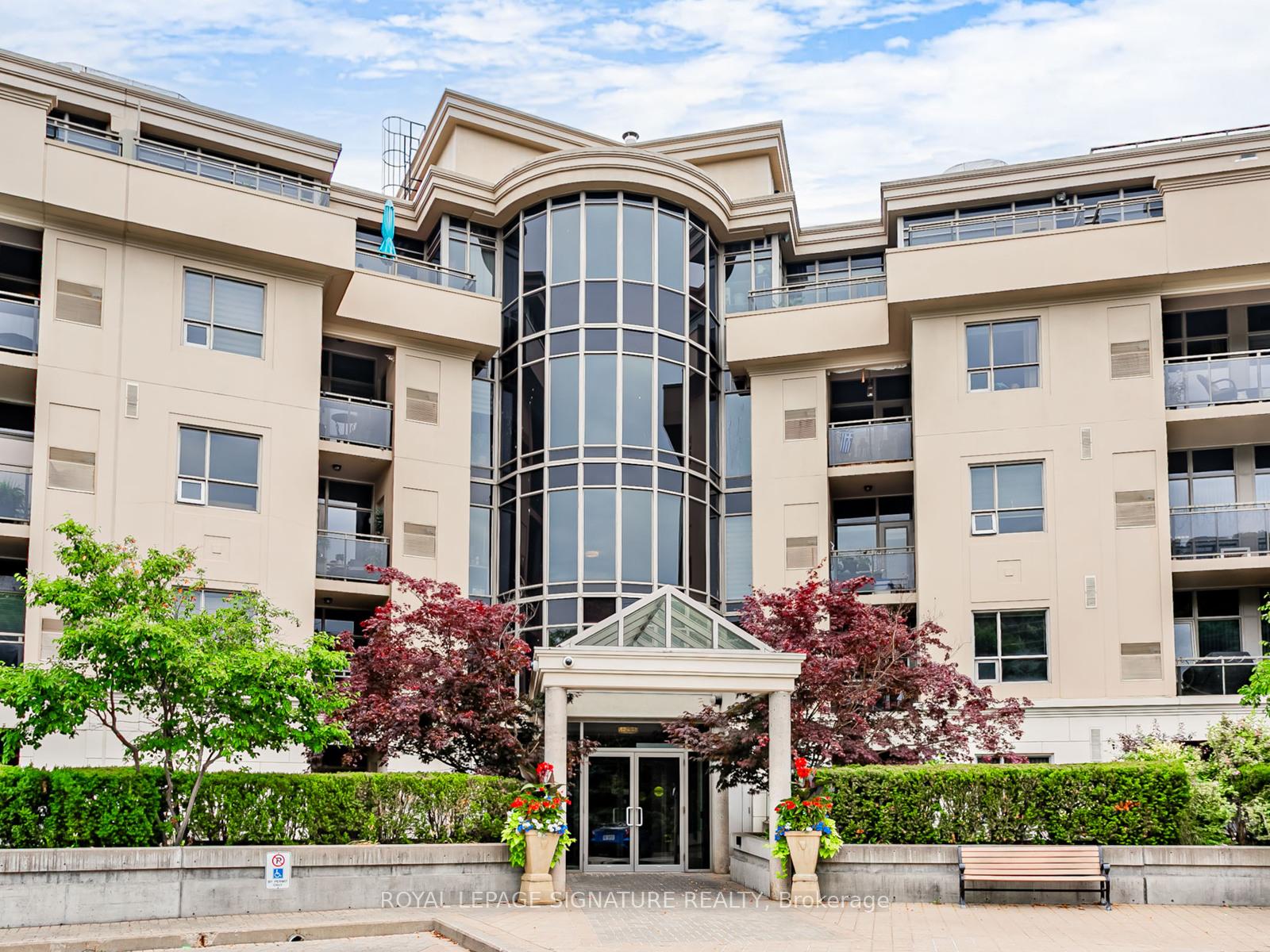 Front of Unit 326, 8201 Islington Avenue