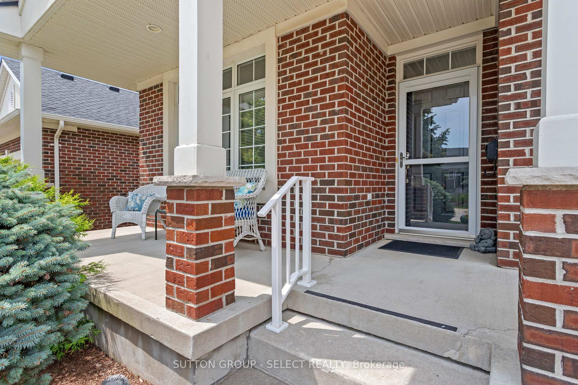 Photo 5 of Unit 7, 101 Southgate Parkway, St. Thomas — HOMEH