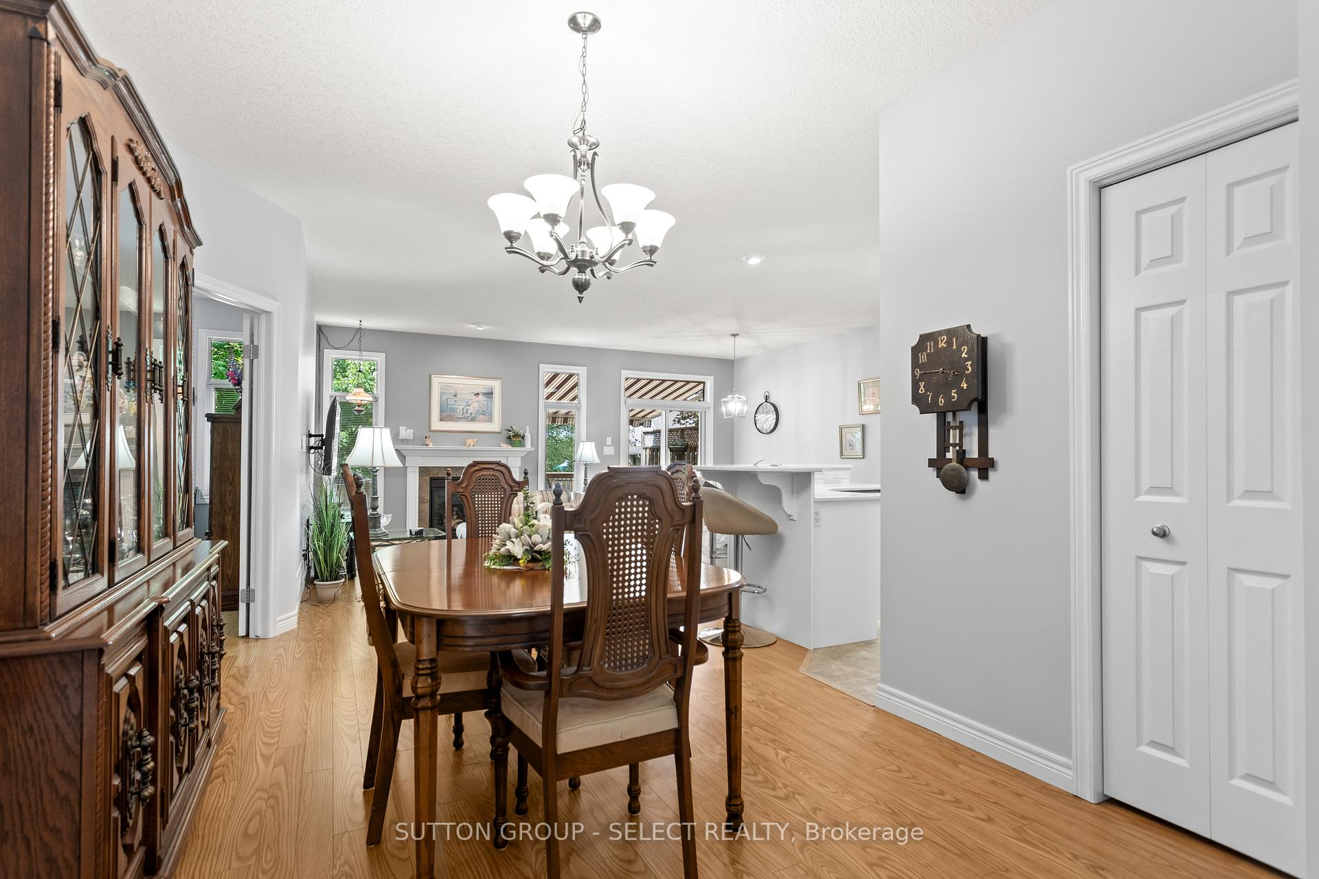Photo 8 of Unit 7, 101 Southgate Parkway, St. Thomas — HOMEH