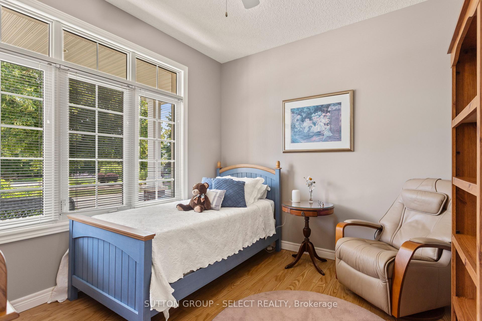 Photo 23 of Unit 7, 101 Southgate Parkway, St. Thomas — HOMEH