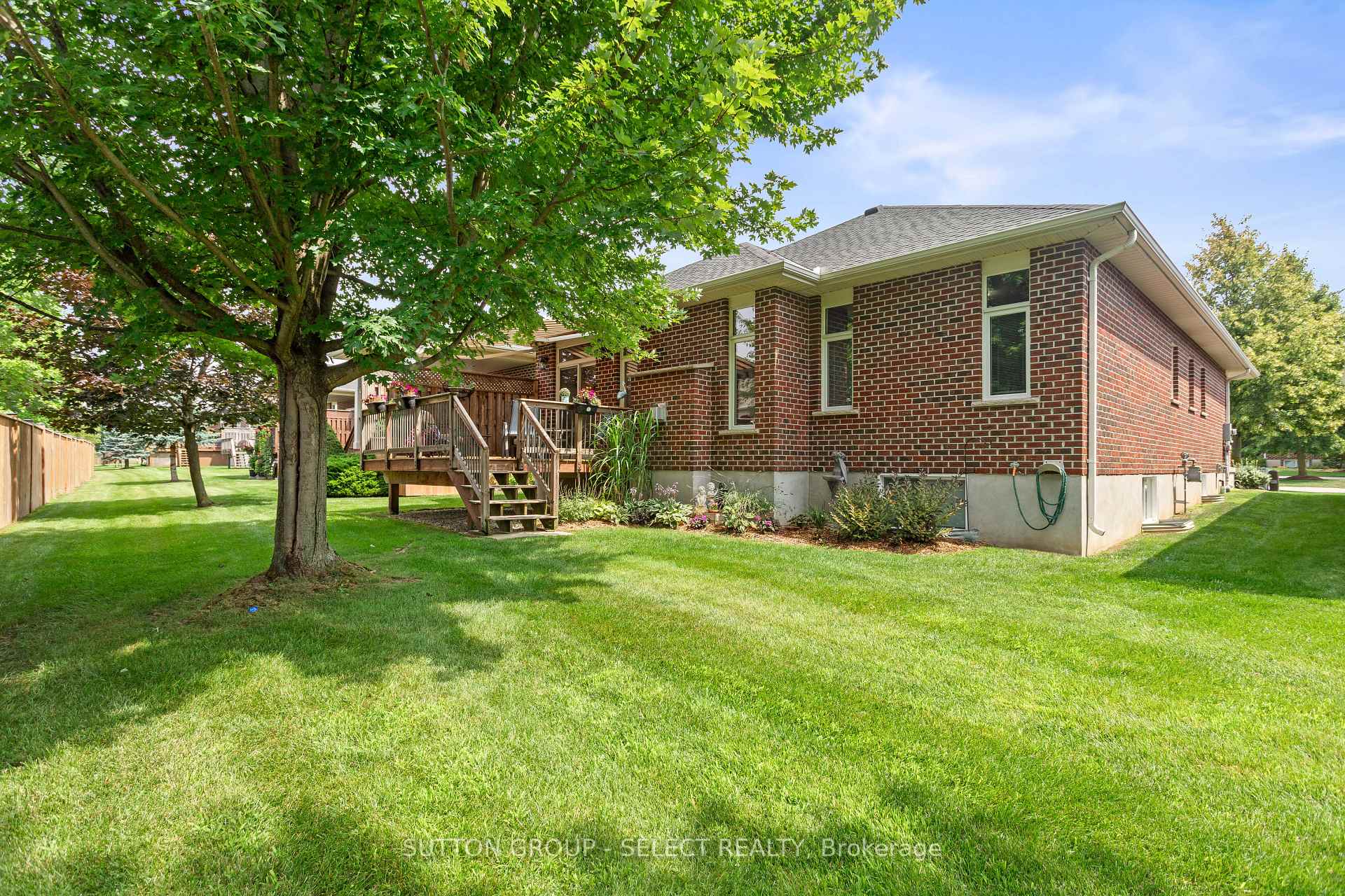 Photo 44 of Unit 7, 101 Southgate Parkway, St. Thomas — HOMEH