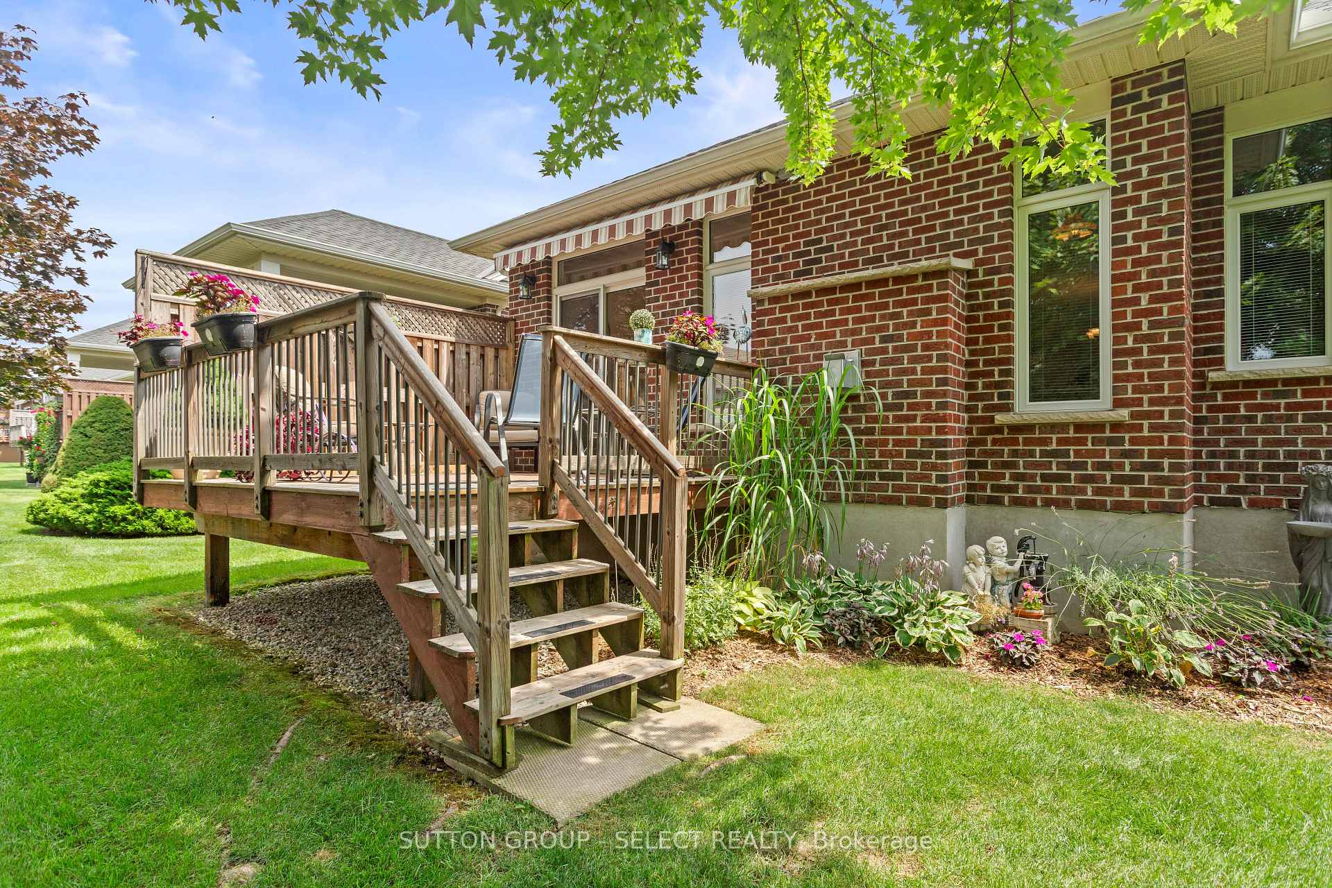 Photo 48 of Unit 7, 101 Southgate Parkway, St. Thomas — HOMEH