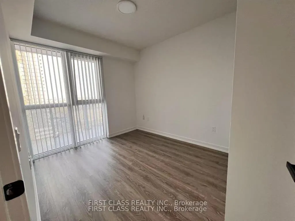 Photo 5 of Unit 1802, 195 Commerce Street, Vaughan, Vaughan Corporate Centre — HOMEH