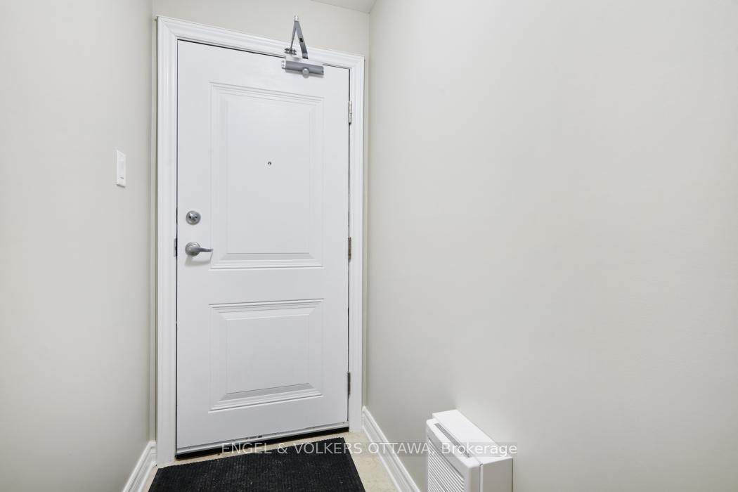 Photo 3 of 203 Infusion Private, Ottawa, Barrhaven - Strandherd — HOMEH