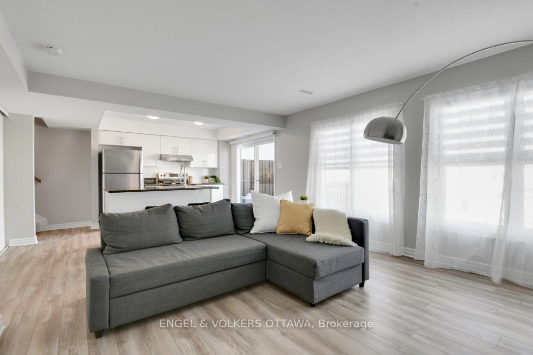 Photo 10 of 203 Infusion Private, Ottawa, Barrhaven - Strandherd — HOMEH