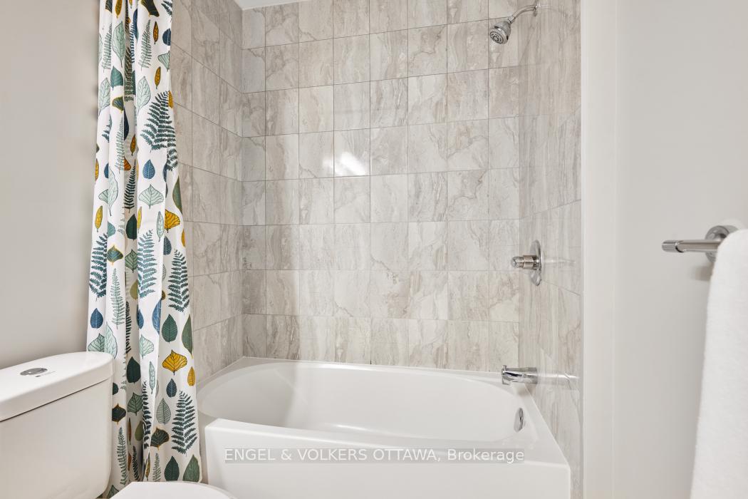 Photo 47 of 203 Infusion Private, Ottawa, Barrhaven - Strandherd — HOMEH