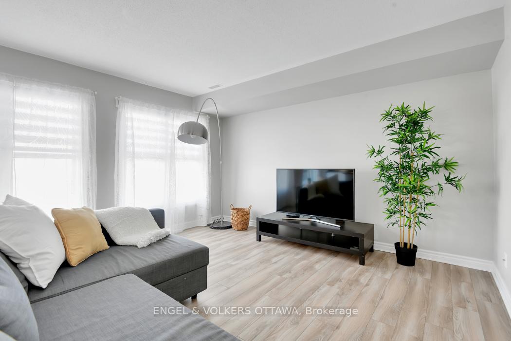 Photo 27 of 203 Infusion Private, Ottawa, Barrhaven - Strandherd — HOMEH