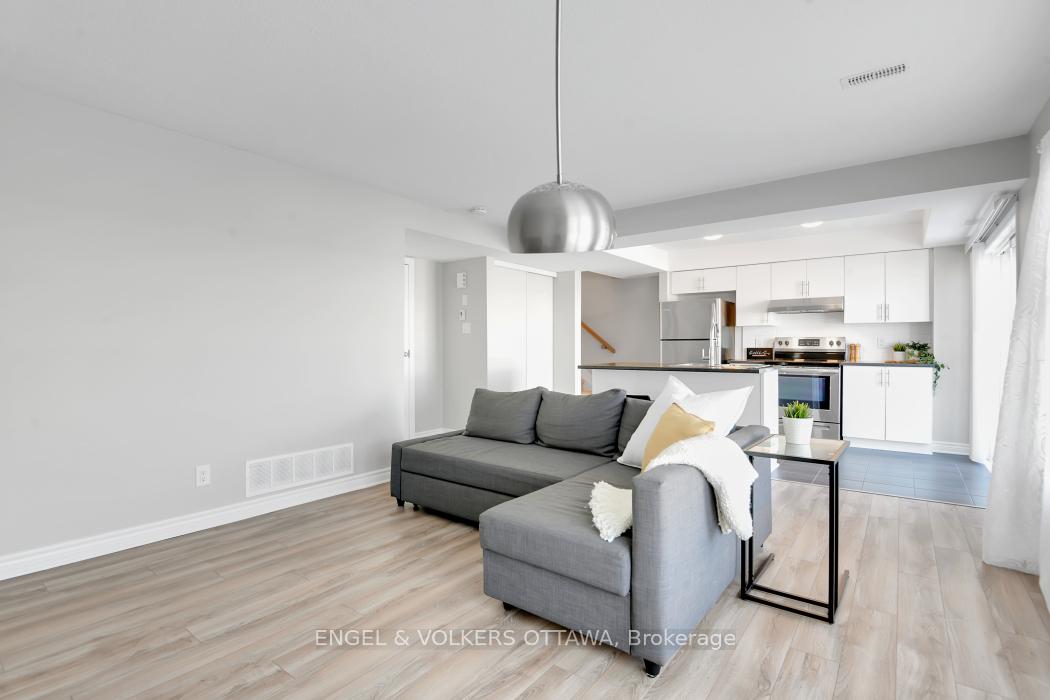 Photo 30 of 203 Infusion Private, Ottawa, Barrhaven - Strandherd — HOMEH