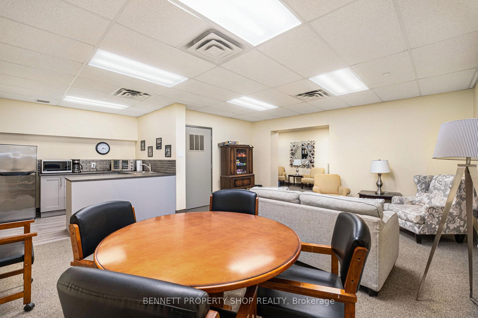 Photo 13 of Unit 1015, 2951 Riverside Drive, Ottawa, Mooneys Bay/Riverside Park — HOMEH
