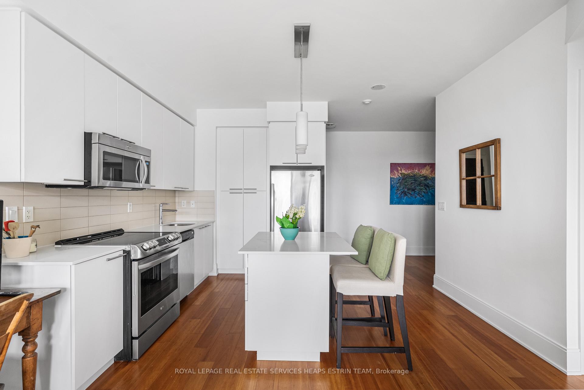 Photo 28 of Unit 801, 25 Broadway Avenue, Toronto, Mount Pleasant West — HOMEH