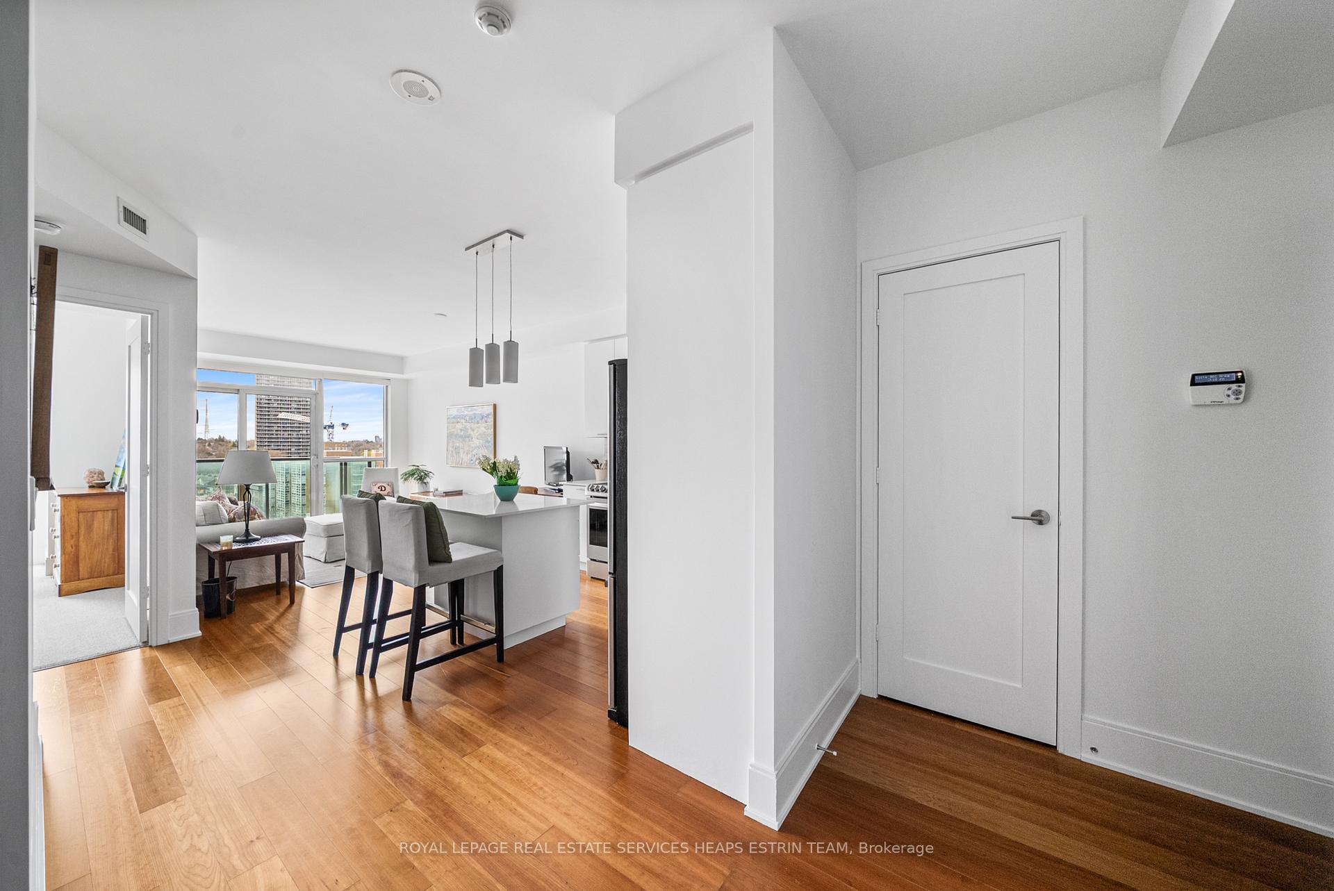 Photo 20 of Unit 801, 25 Broadway Avenue, Toronto, Mount Pleasant West — HOMEH