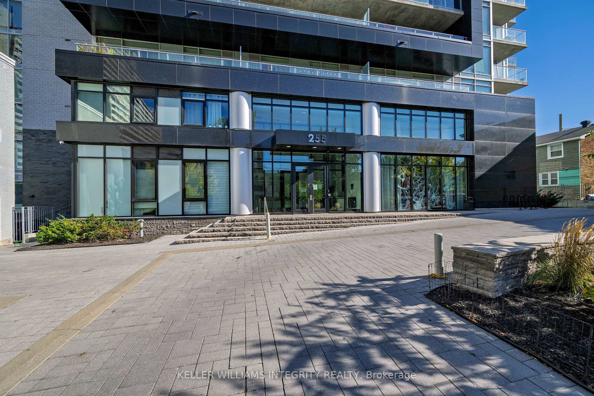 Photo 2 of Unit 908, 255 Bay Street, Ottawa, Ottawa Centre — HOMEH
