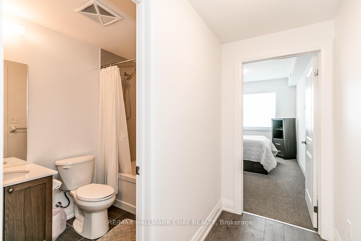 Photo 19 of Unit 205, 299 Cundles Road E, Barrie, 400 North — HOMEH