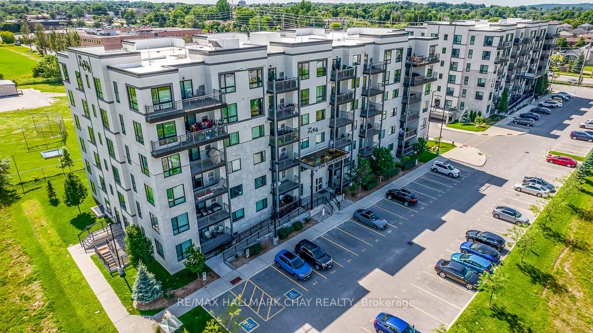 Photo 31 of Unit 205, 299 Cundles Road E, Barrie, 400 North — HOMEH