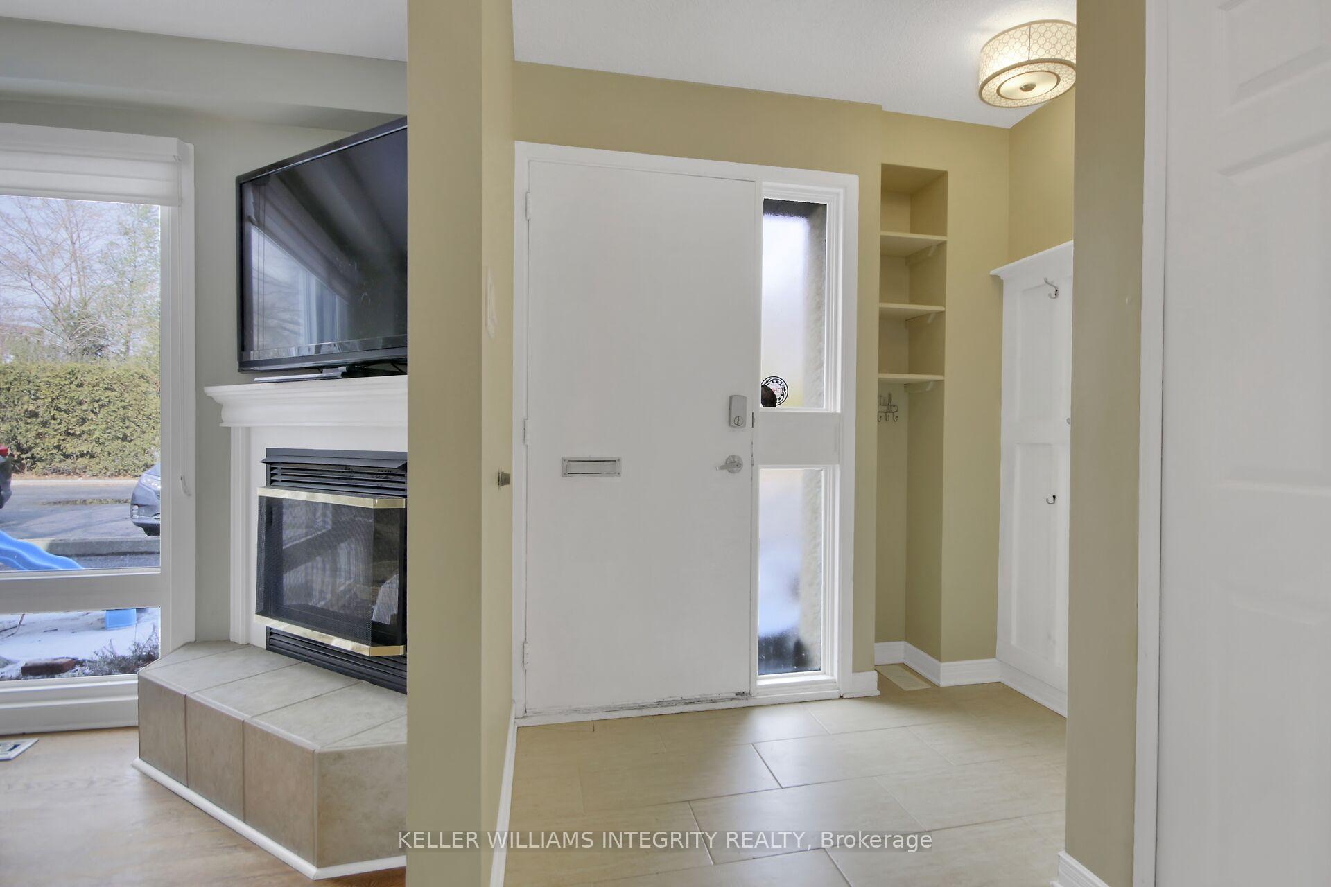 Photo 2 of Unit 5, 3691 Albion Road, Ottawa, Sawmill Creek/Timbermill — HOMEH