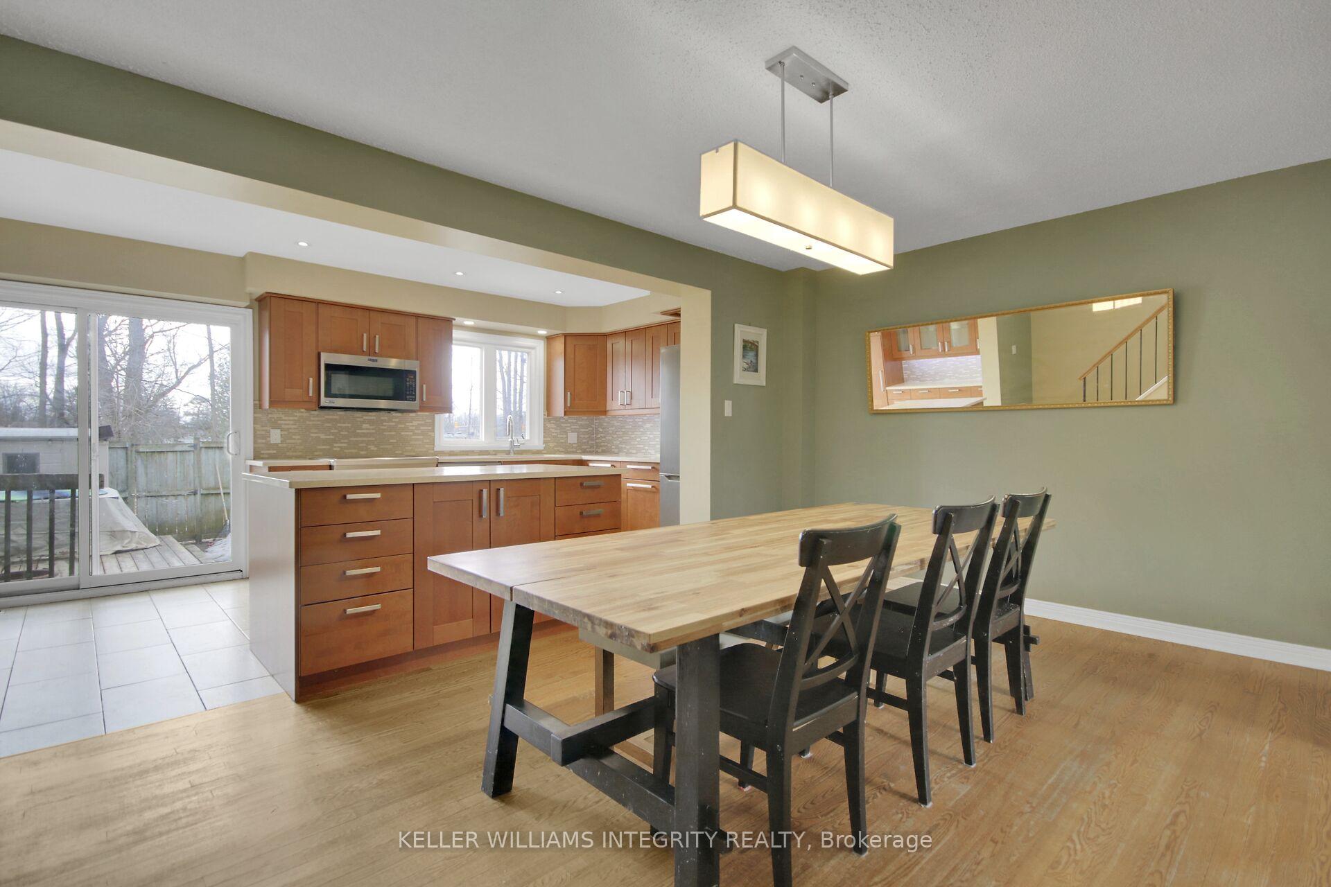 Photo 10 of Unit 5, 3691 Albion Road, Ottawa, Sawmill Creek/Timbermill — HOMEH
