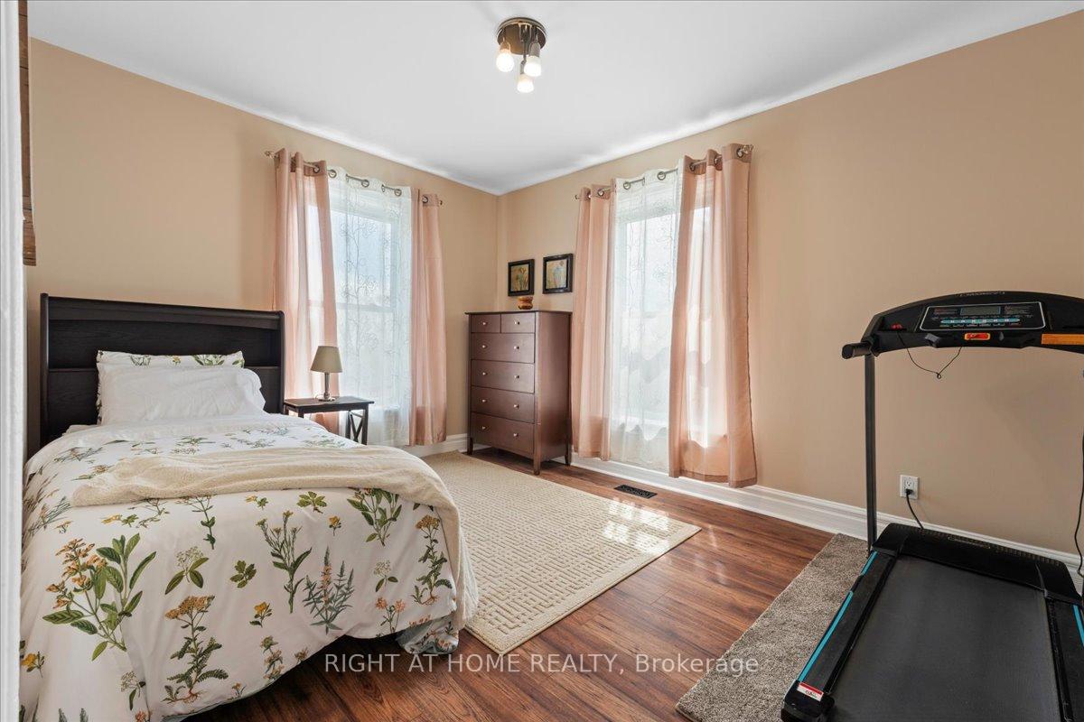 Photo 29 of 65 Donald Street, Belleville, Belleville Ward — HOMEH