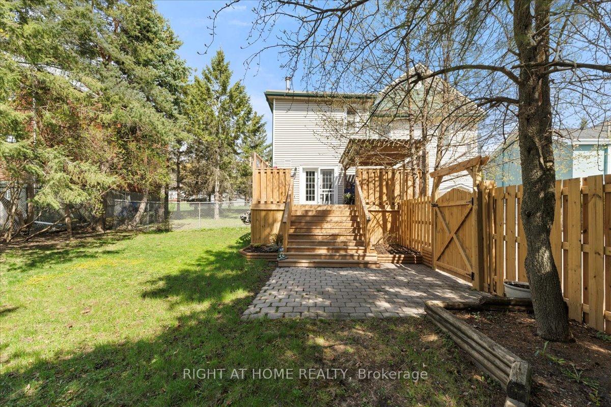 Photo 33 of 65 Donald Street, Belleville, Belleville Ward — HOMEH