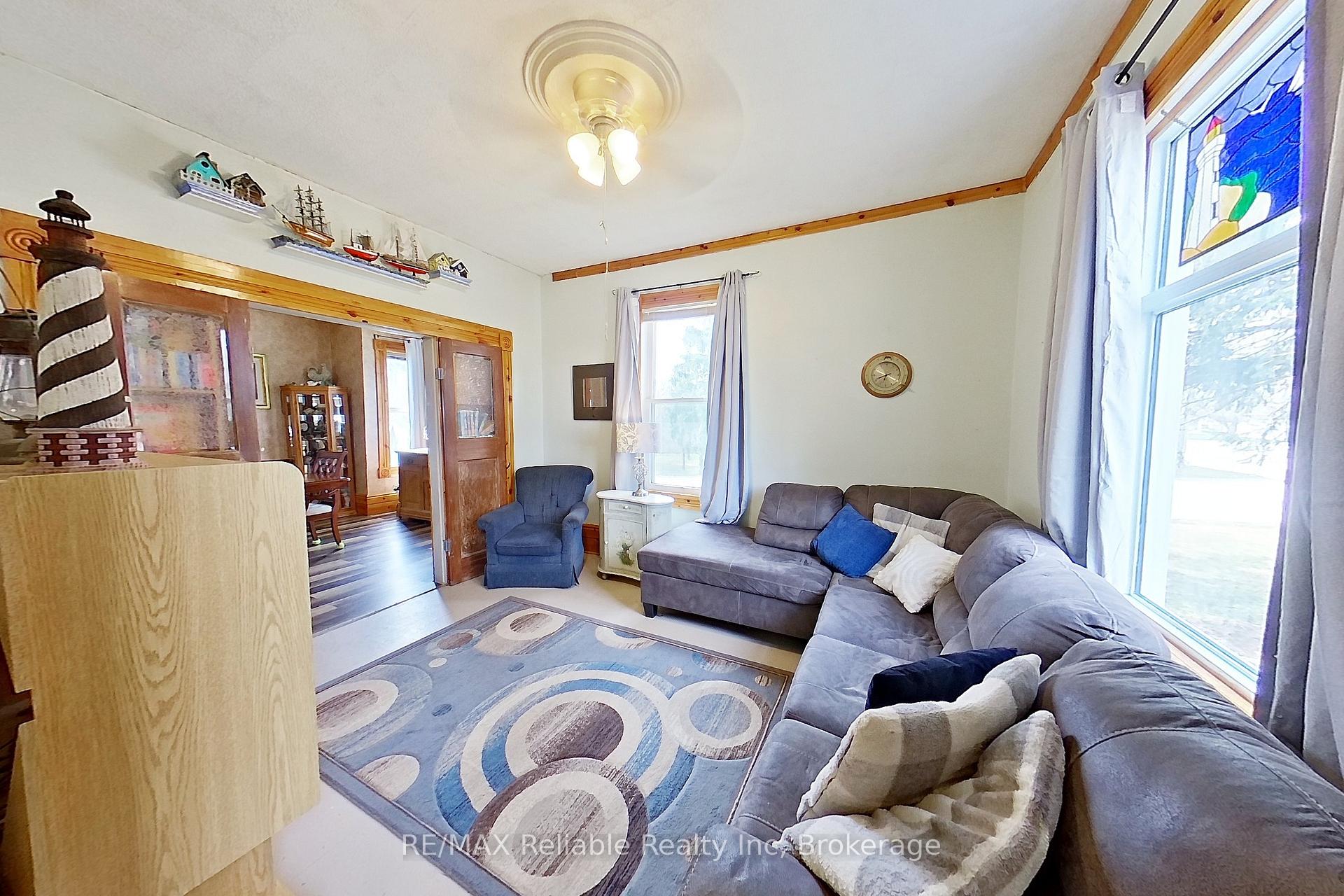 Photo 5 of 40323 Huron Road, Central Huron, Clinton — HOMEH