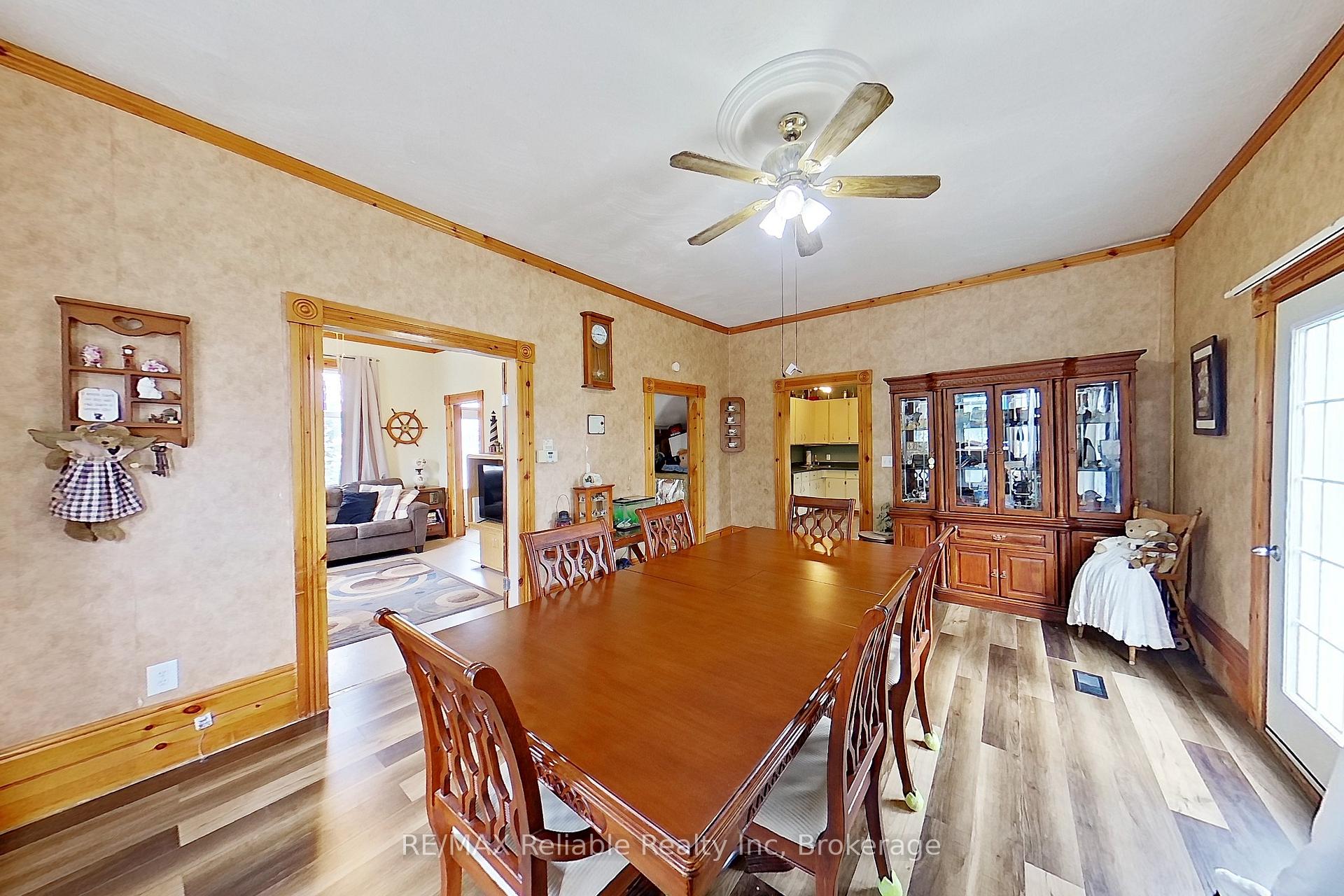 Photo 13 of 40323 Huron Road, Central Huron, Clinton — HOMEH