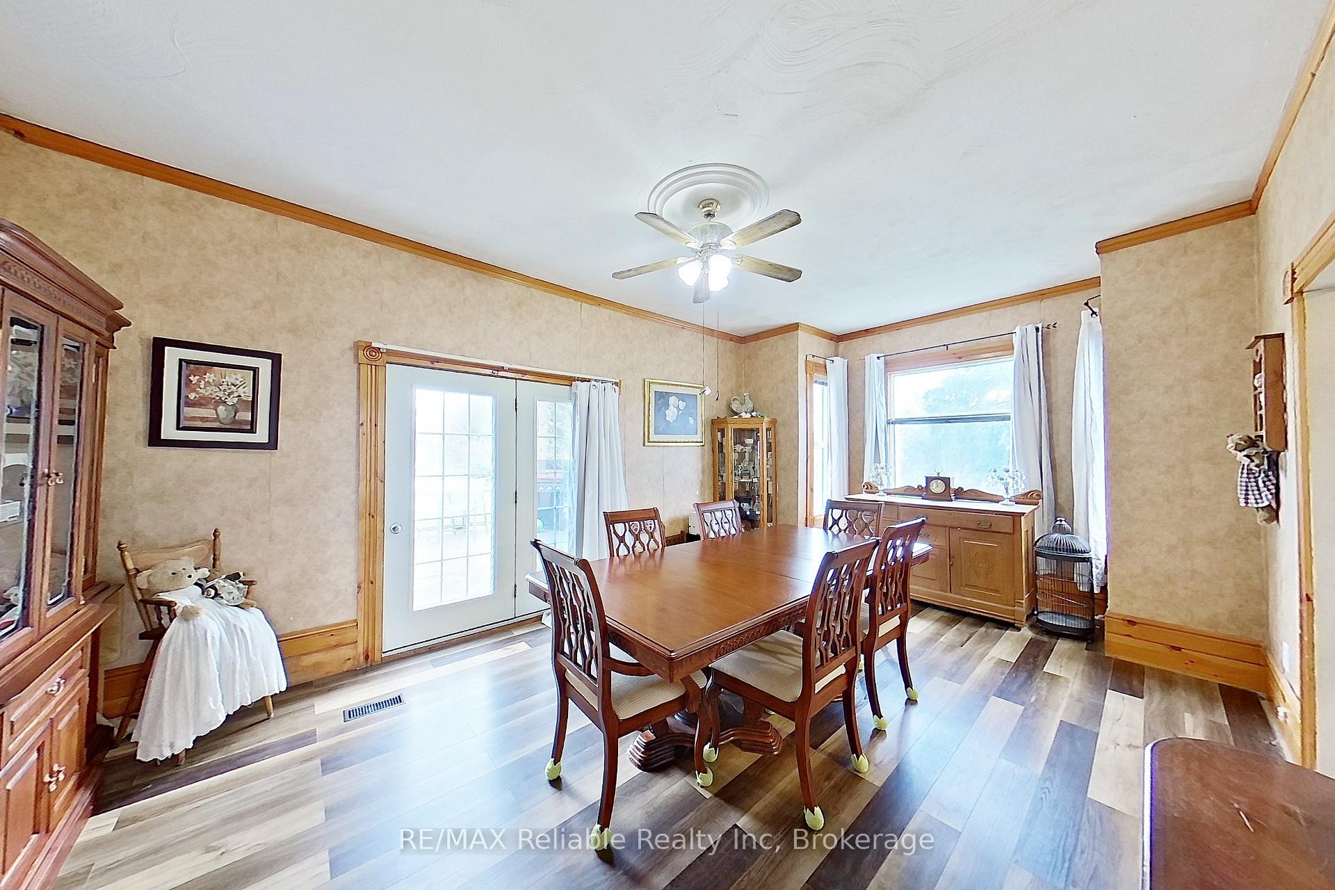 Photo 15 of 40323 Huron Road, Central Huron, Clinton — HOMEH