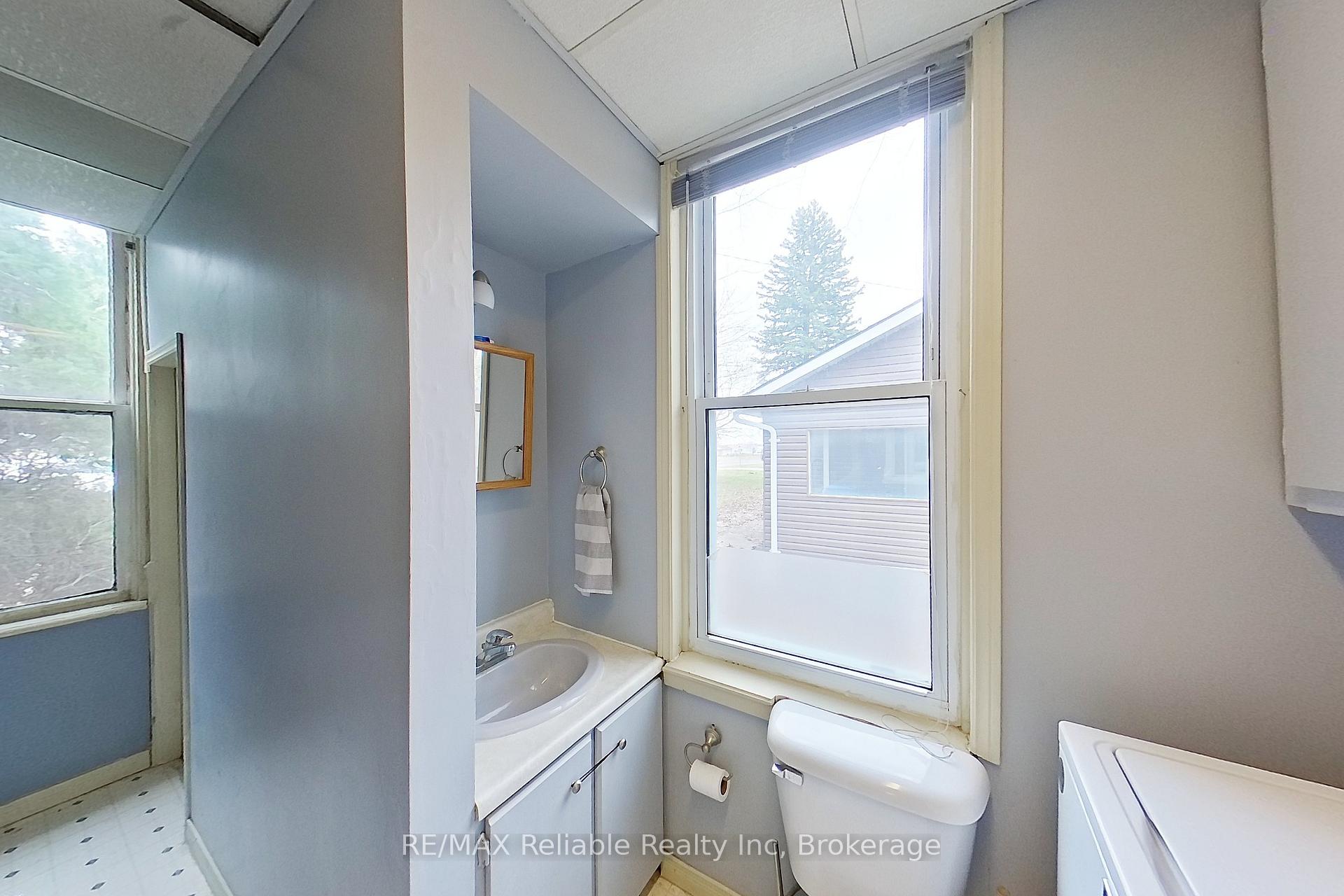 Photo 24 of 40323 Huron Road, Central Huron, Clinton — HOMEH