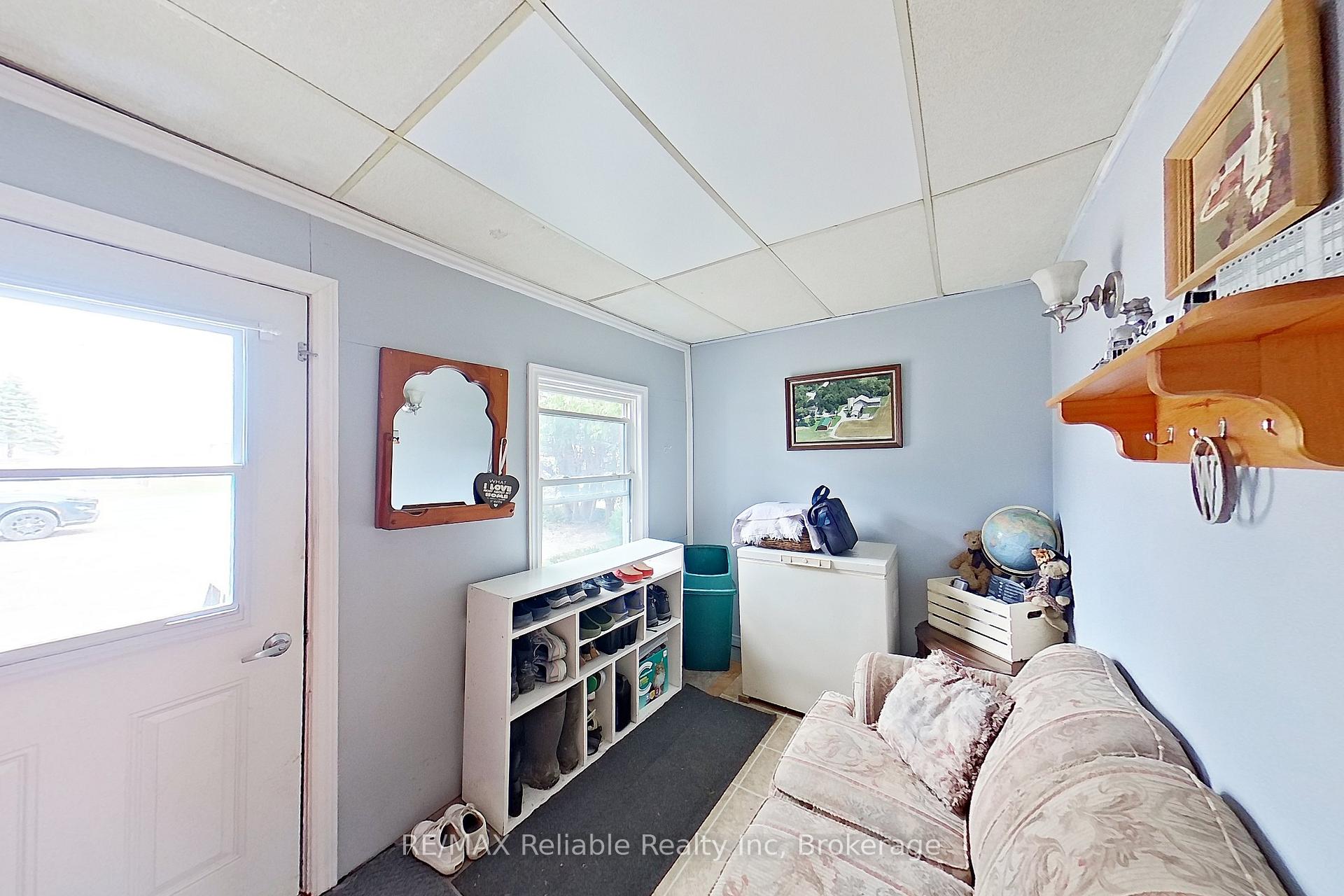Photo 27 of 40323 Huron Road, Central Huron, Clinton — HOMEH