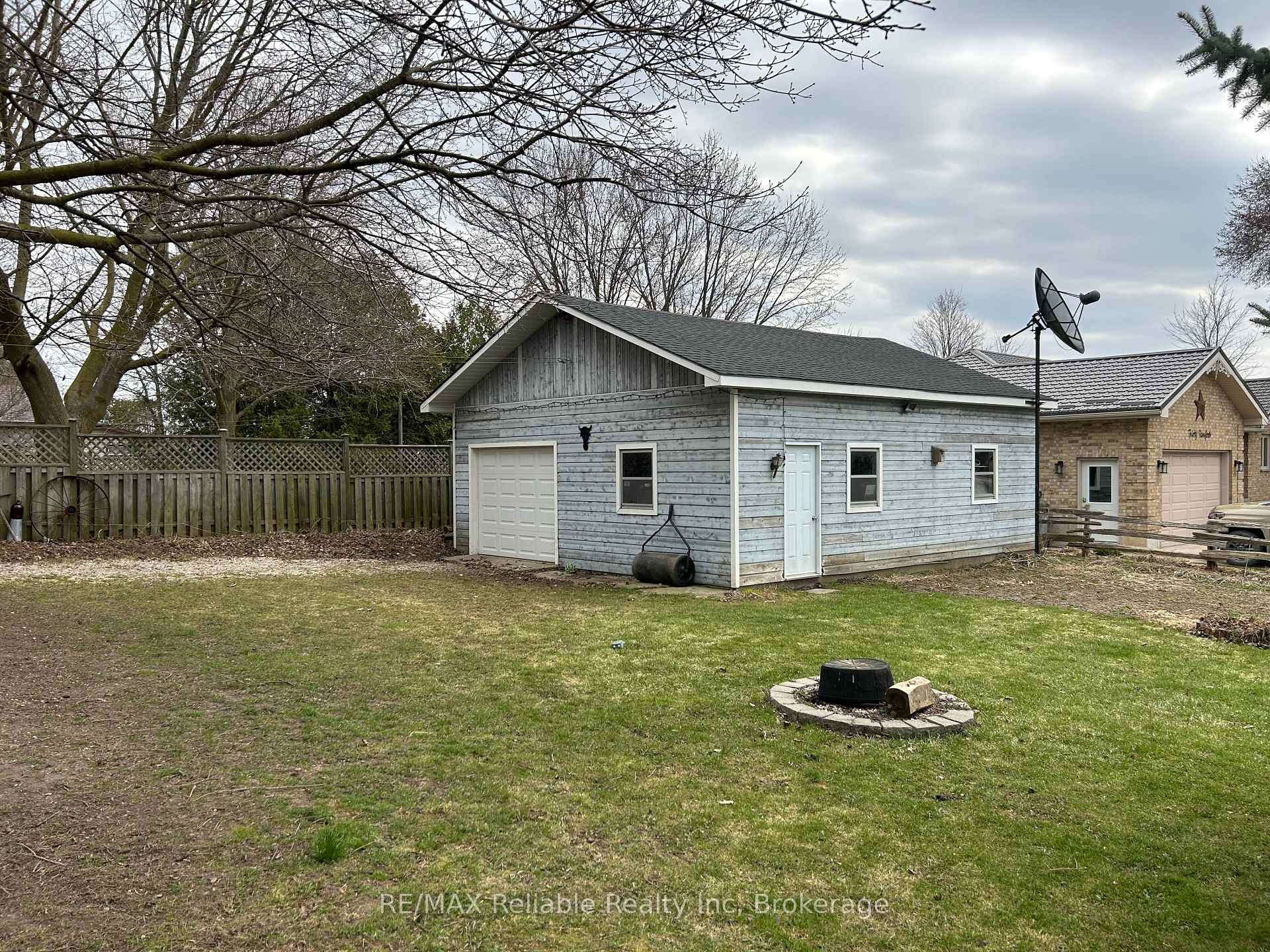 Photo 45 of 40323 Huron Road, Central Huron, Clinton — HOMEH