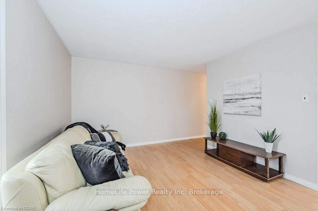 Photo 31 of Unit 302, 57 Conroy Crescent, Guelph, Dovercliffe Park/Old University — HOMEH