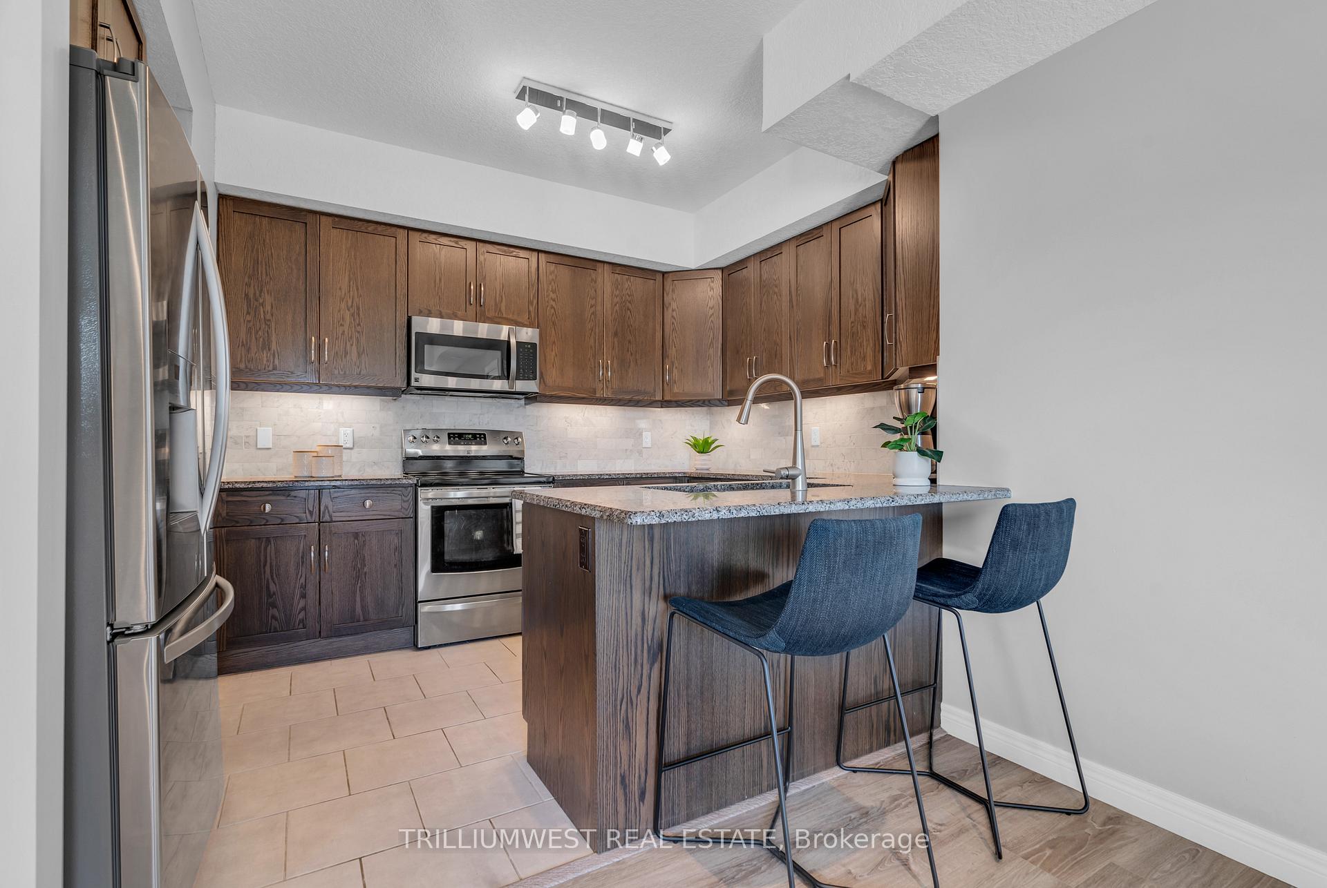 Photo 9 of Unit 28, 1114 Fairway Road N, Kitchener — HOMEH