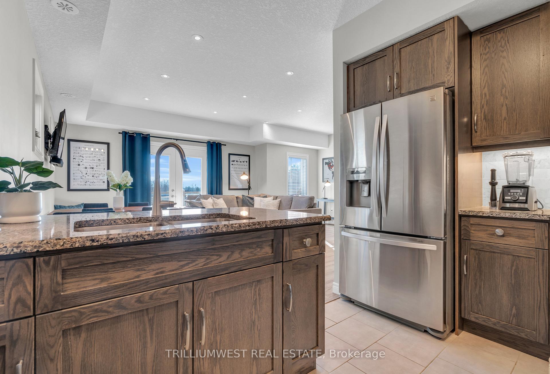 Photo 11 of Unit 28, 1114 Fairway Road N, Kitchener — HOMEH