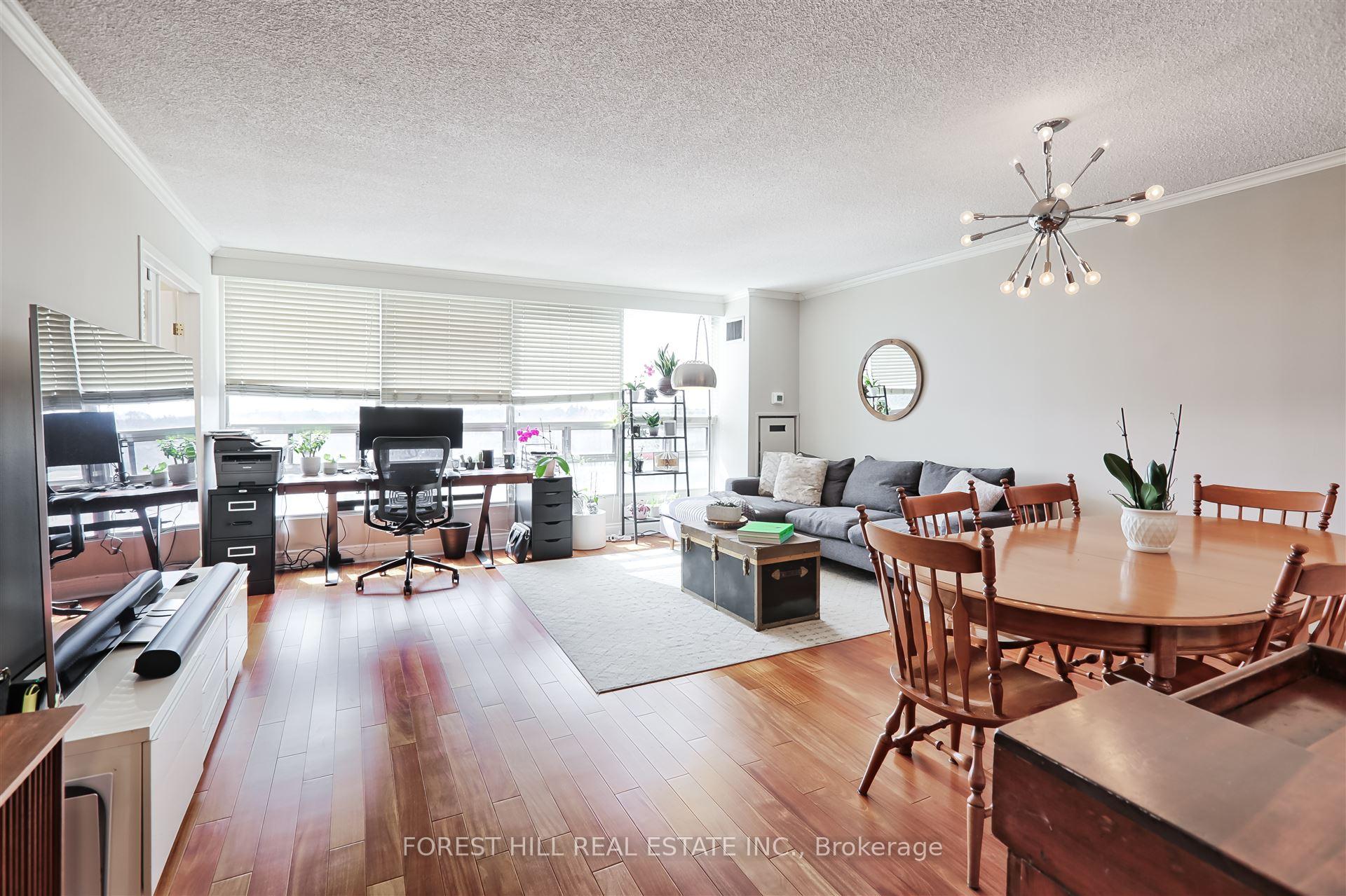 Photo 8 of Unit 507, 330 Mill Street S, Brampton, Brampton South — HOMEH