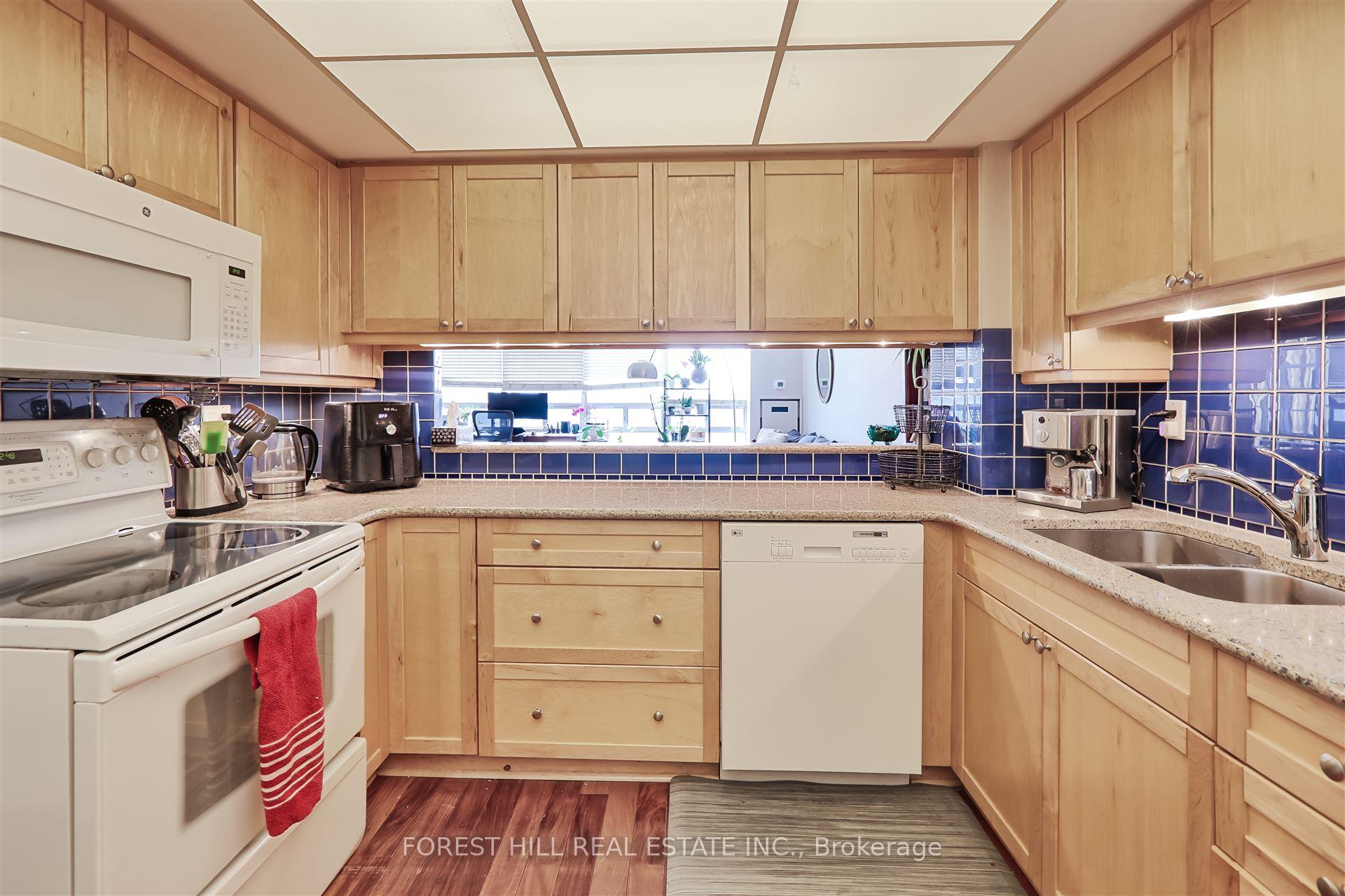 Photo 19 of Unit 507, 330 Mill Street S, Brampton, Brampton South — HOMEH