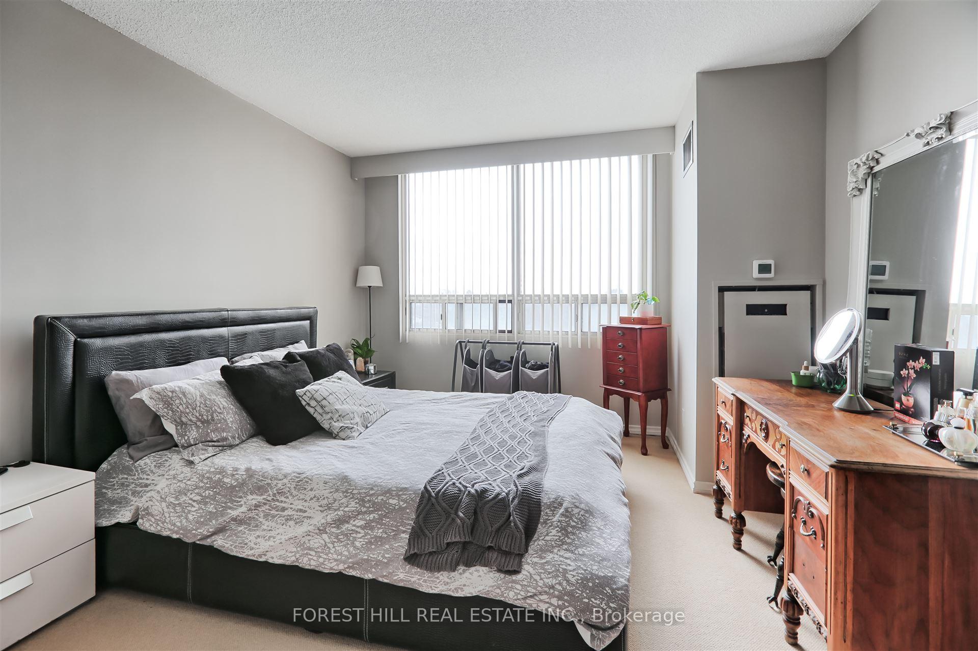 Photo 26 of Unit 507, 330 Mill Street S, Brampton, Brampton South — HOMEH