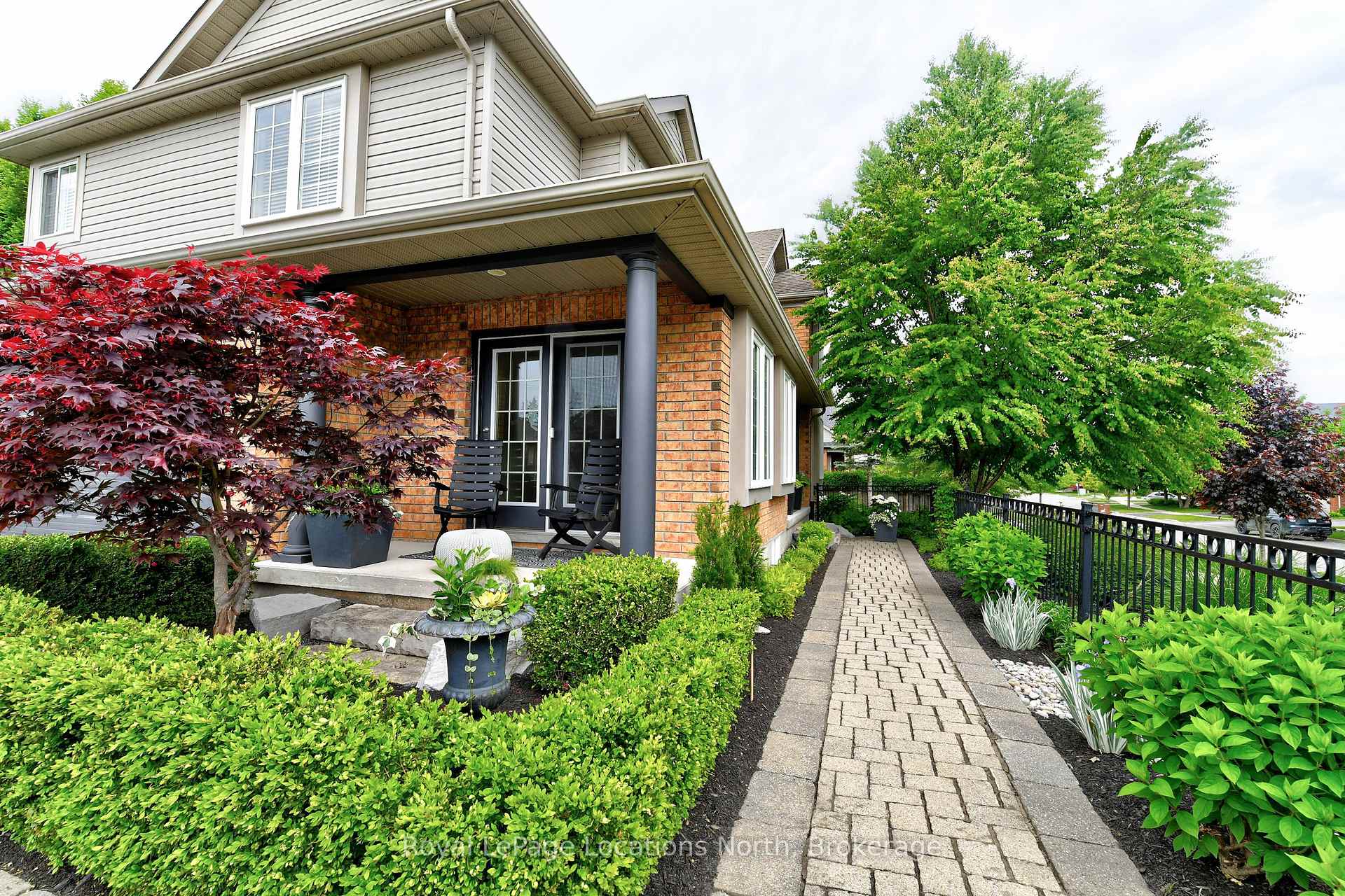 Photo 5 of 10 Georgian Meadows Drive, Collingwood — HOMEH
