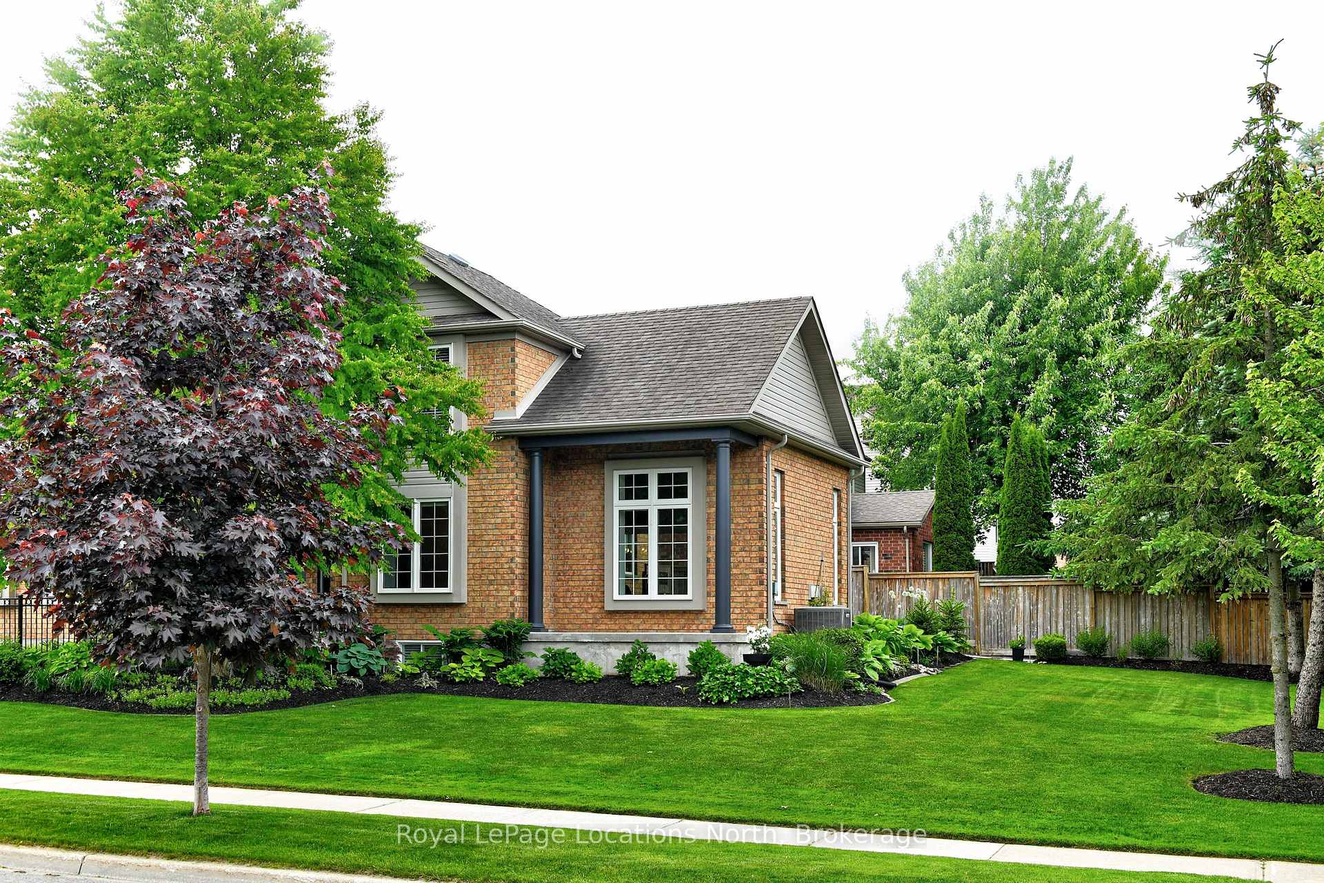 Photo 42 of 10 Georgian Meadows Drive, Collingwood — HOMEH