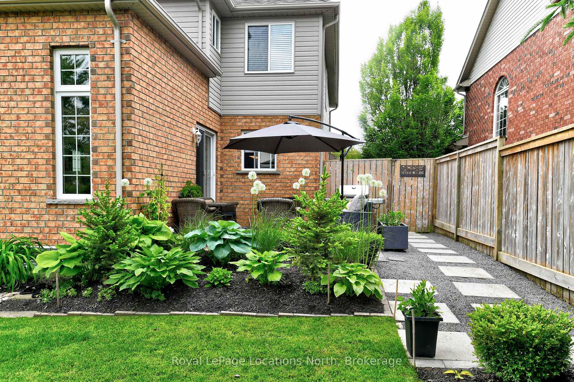 Photo 44 of 10 Georgian Meadows Drive, Collingwood — HOMEH