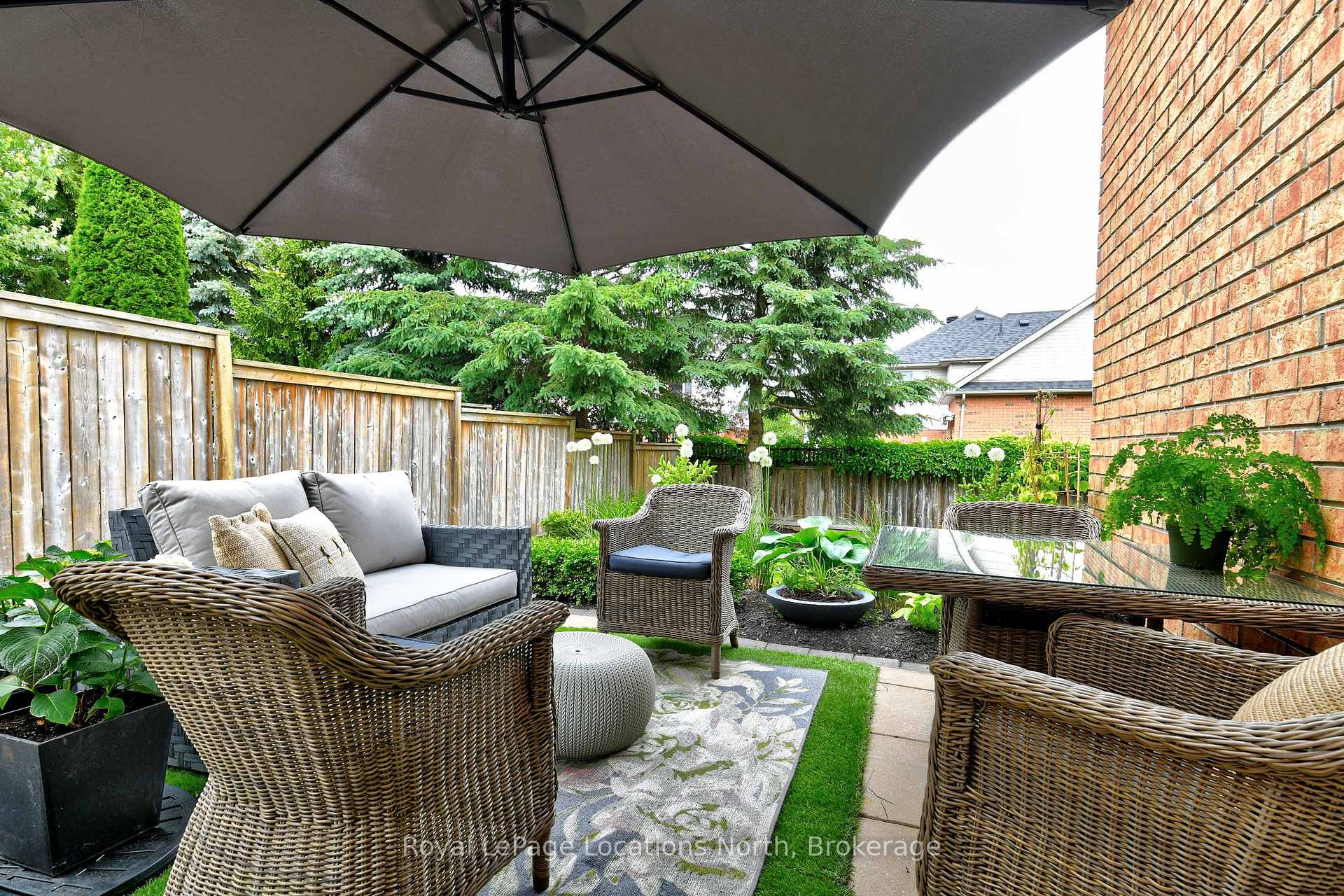 Photo 48 of 10 Georgian Meadows Drive, Collingwood — HOMEH