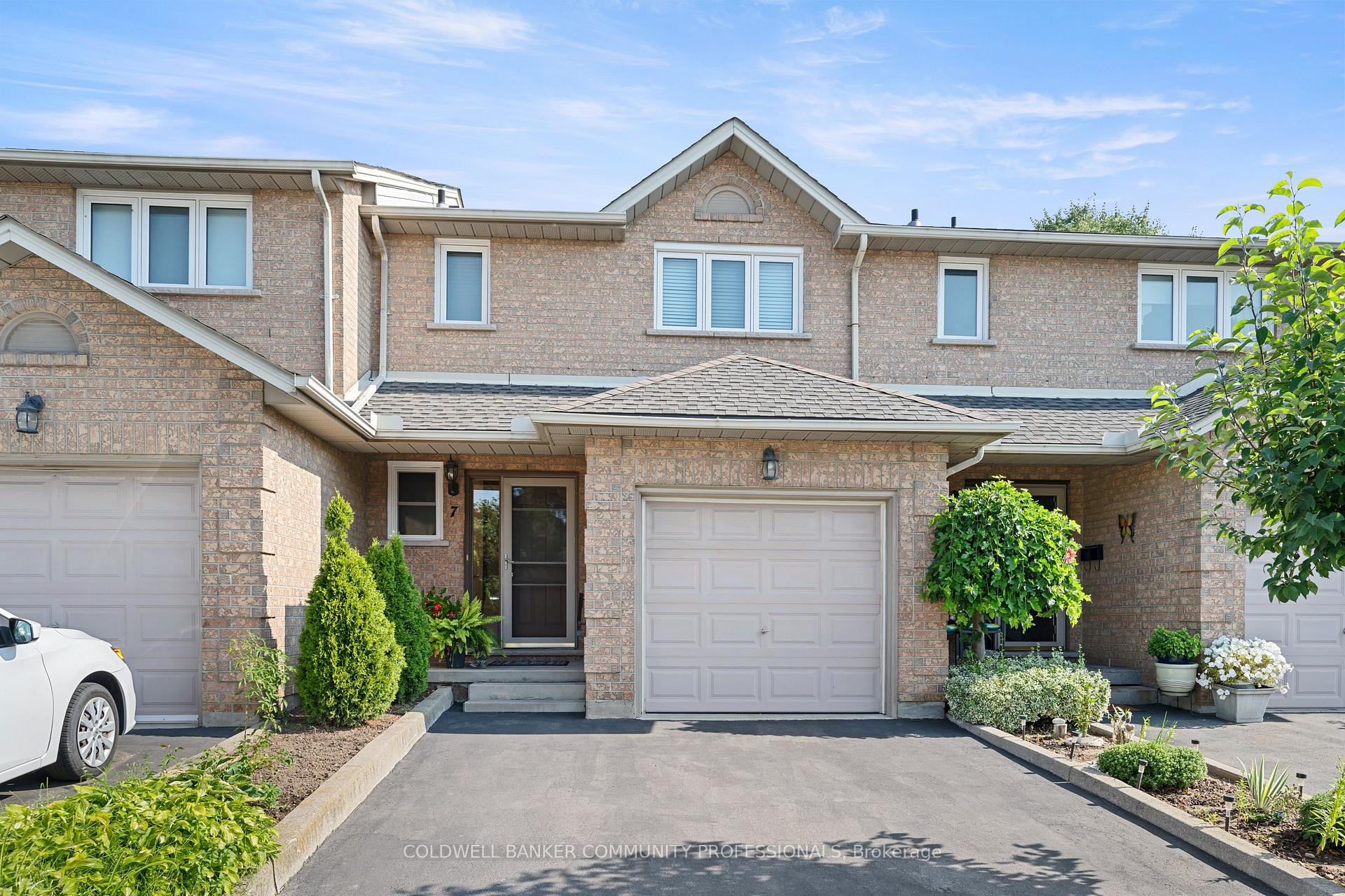Photo 1 of Unit 7, 1310 Upper Wentworth Street, Hamilton, Crerar — HOMEH