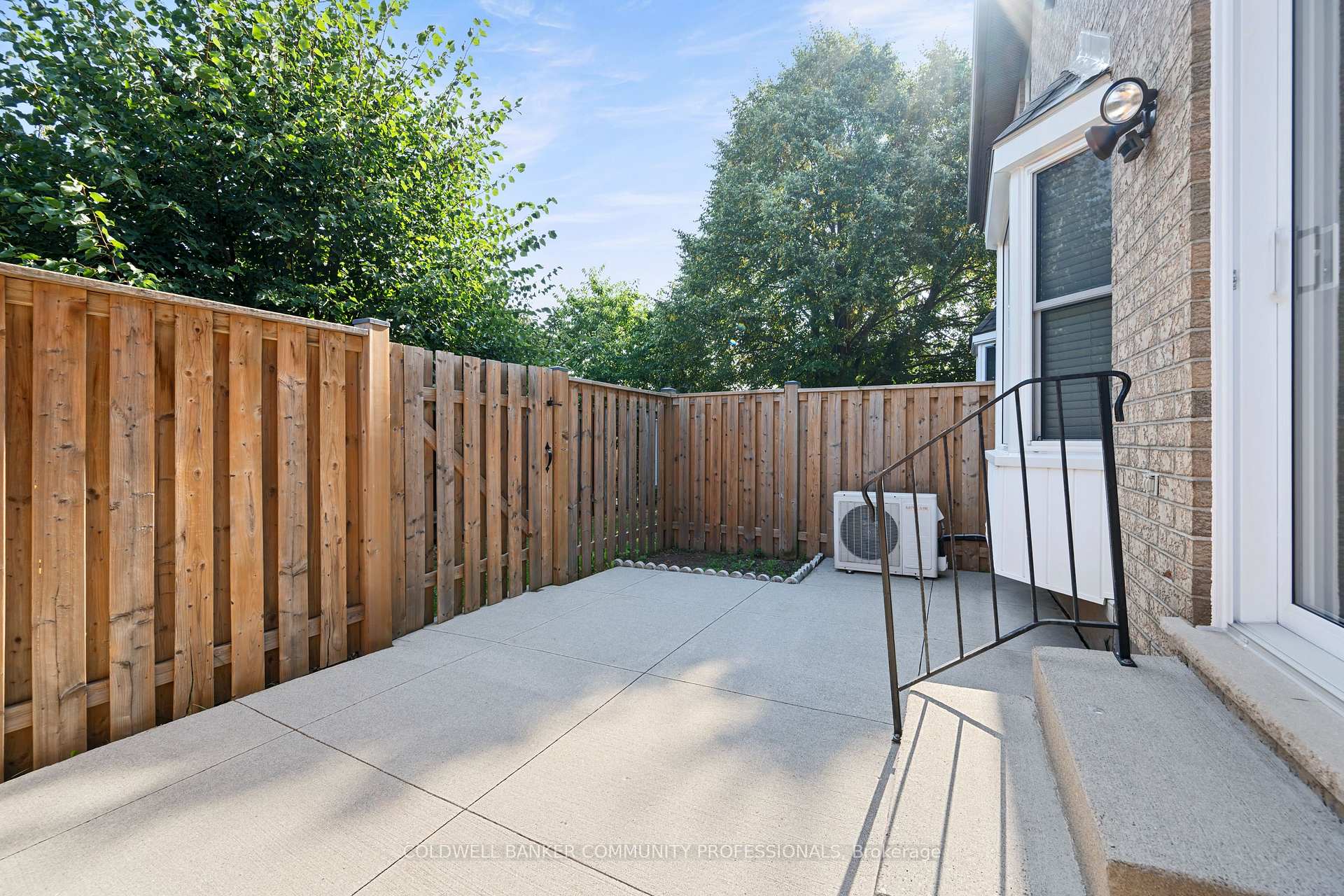Photo 3 of Unit 7, 1310 Upper Wentworth Street, Hamilton, Crerar — HOMEH