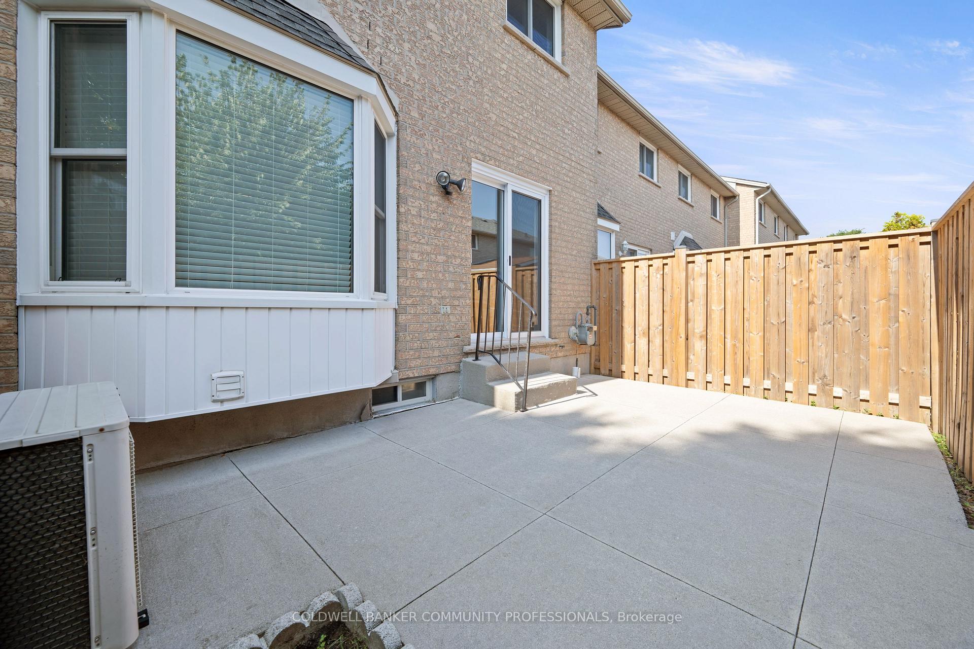 Photo 4 of Unit 7, 1310 Upper Wentworth Street, Hamilton, Crerar — HOMEH