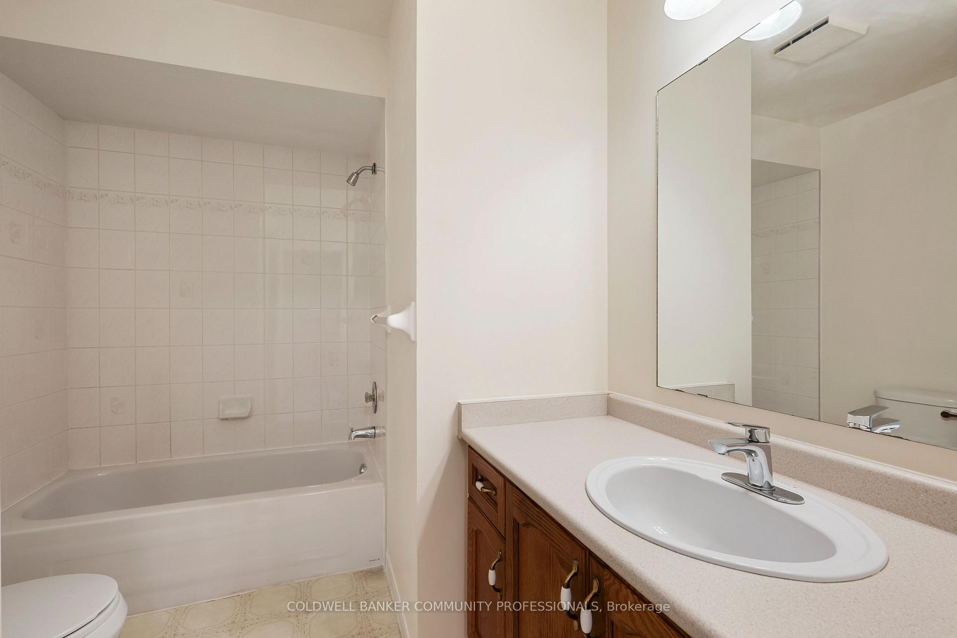 Photo 26 of Unit 7, 1310 Upper Wentworth Street, Hamilton, Crerar — HOMEH