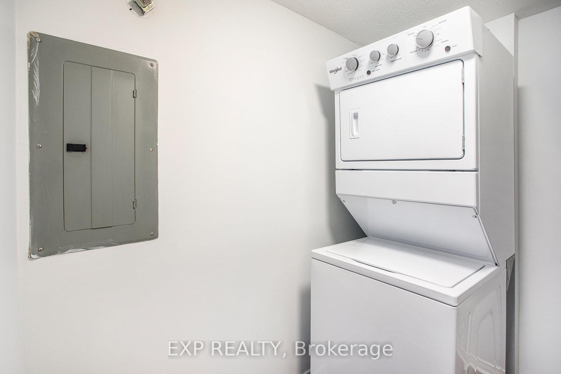 Photo 13 of Unit 6603A, 6603 Bilberry Drive, Ottawa, Convent Glen North — HOMEH